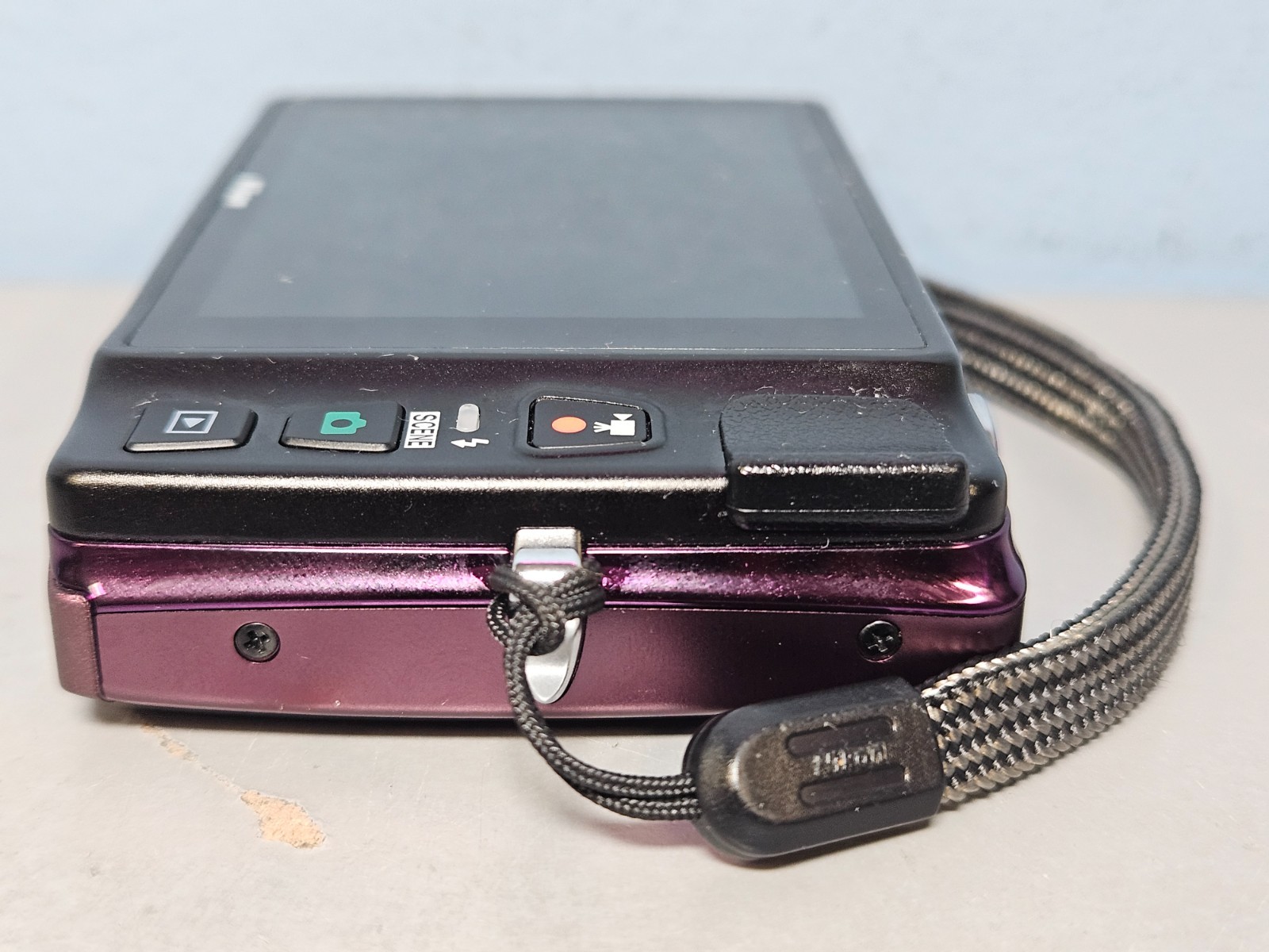 Nikon Coolpix S4300 w/ Nikkor 6X Wide Optical Zoom VR Lens + Battery & Charger