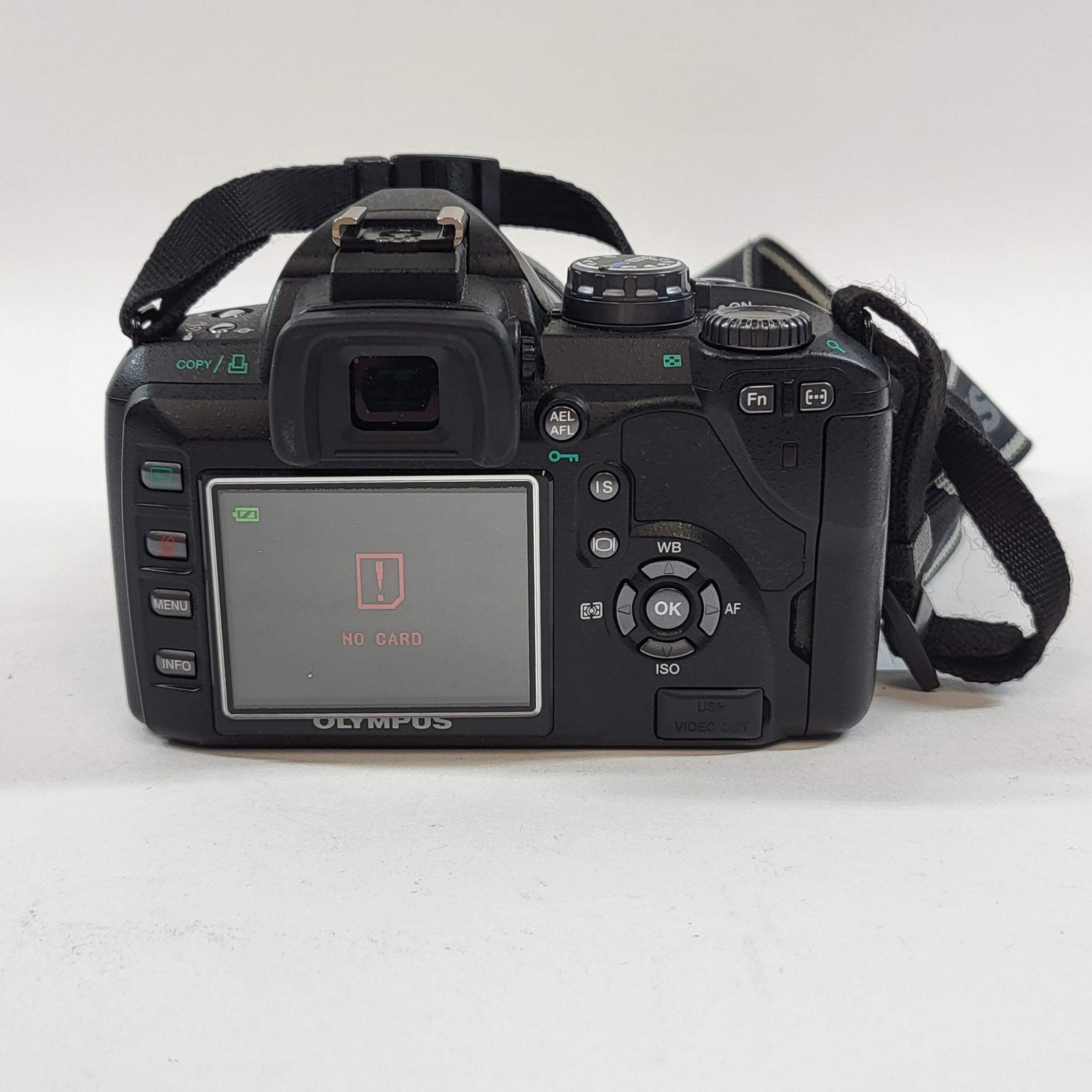 Olympus E-510 10.0MP Micro Four Thirds 4/3 Mount Digital Camera Bundle READ