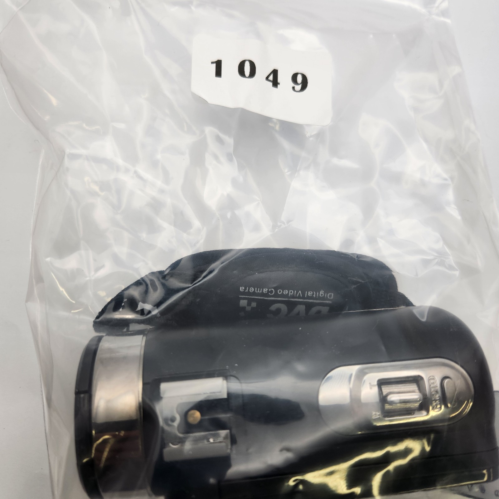 DVC FHD IR 1080p Digital Video Camera Camcorder 24MP Untested