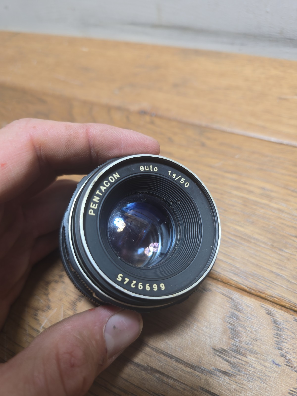 Pentacon Auto MC 50mm F1.8 M42 Screw Mount Lens