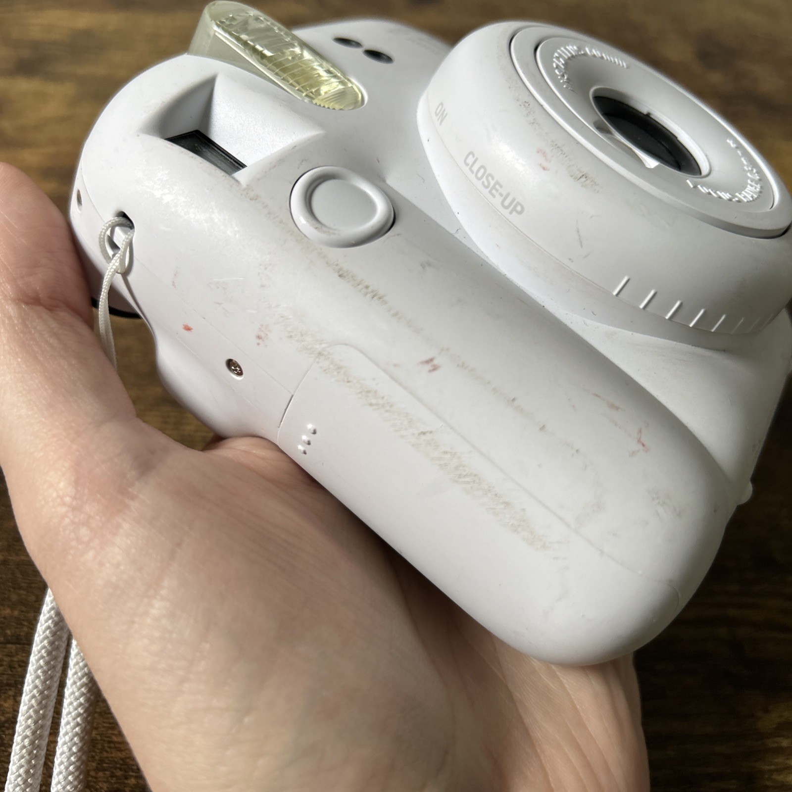 Fujifilm Instax Mini 12 Instant Camera Clay White – Tested Working