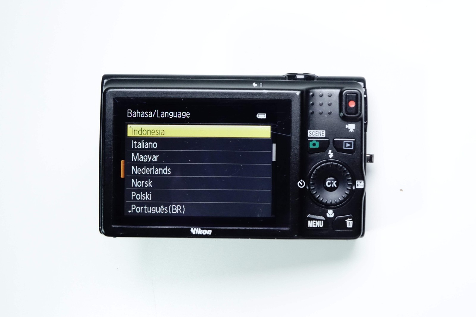 Nikon Coolpix S6200 Black Compact 16MP Zoom 10X – 12 MONTH WARRANTY