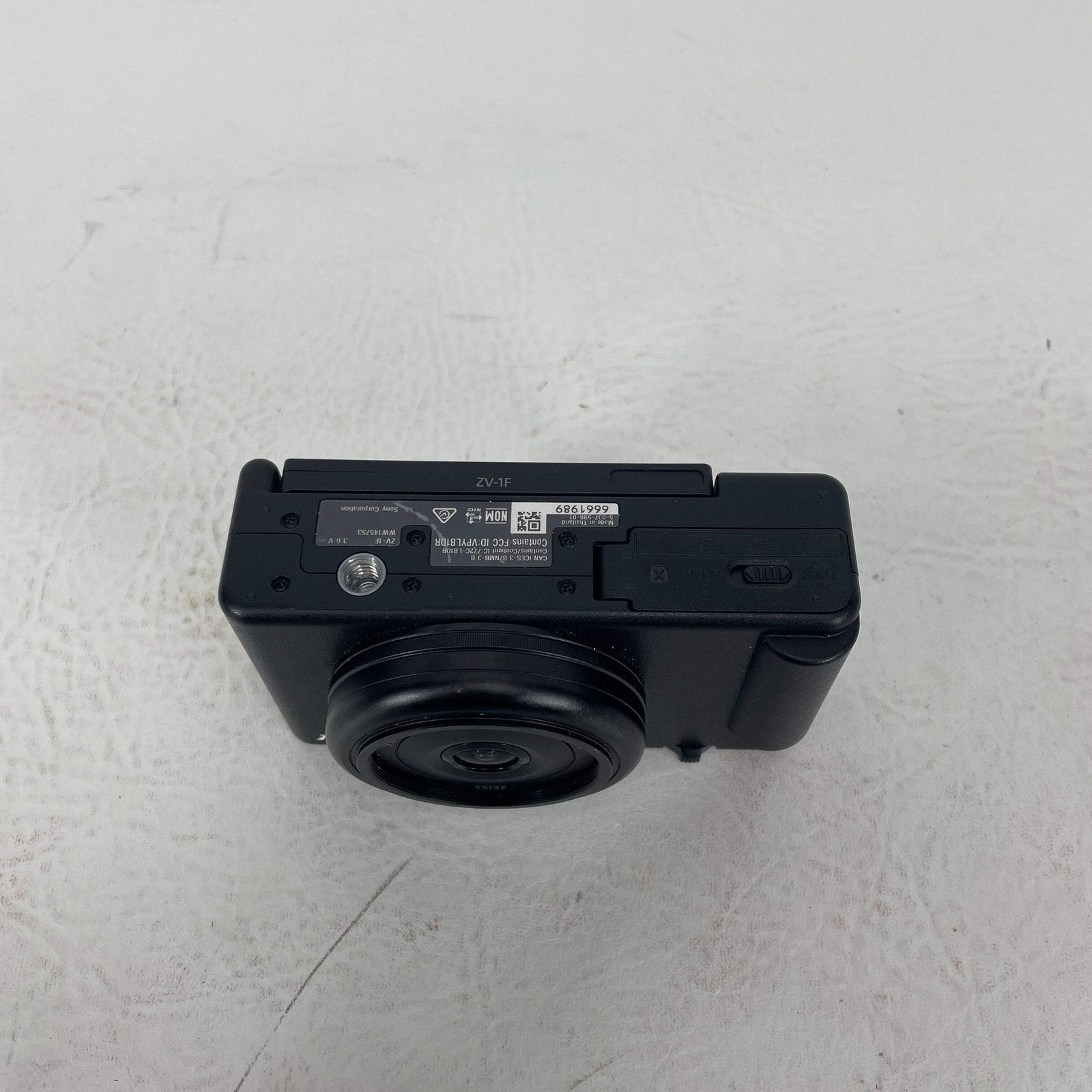 Sony ZV-1F 20.1MP Mirrorless Vlogging Camera Black
