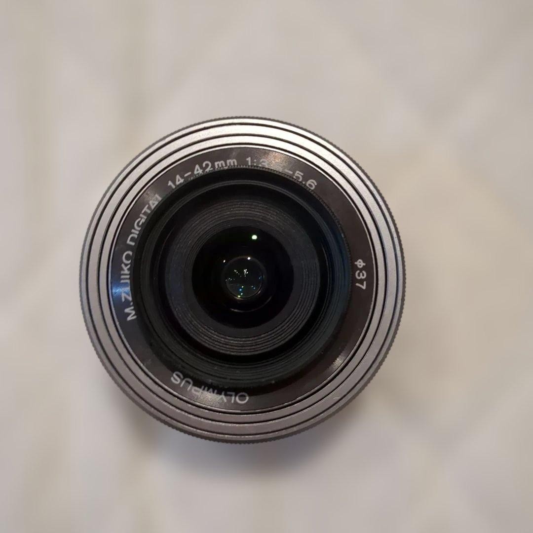 OLYMPUS PEN Lite E-PL7 WHITE Camera