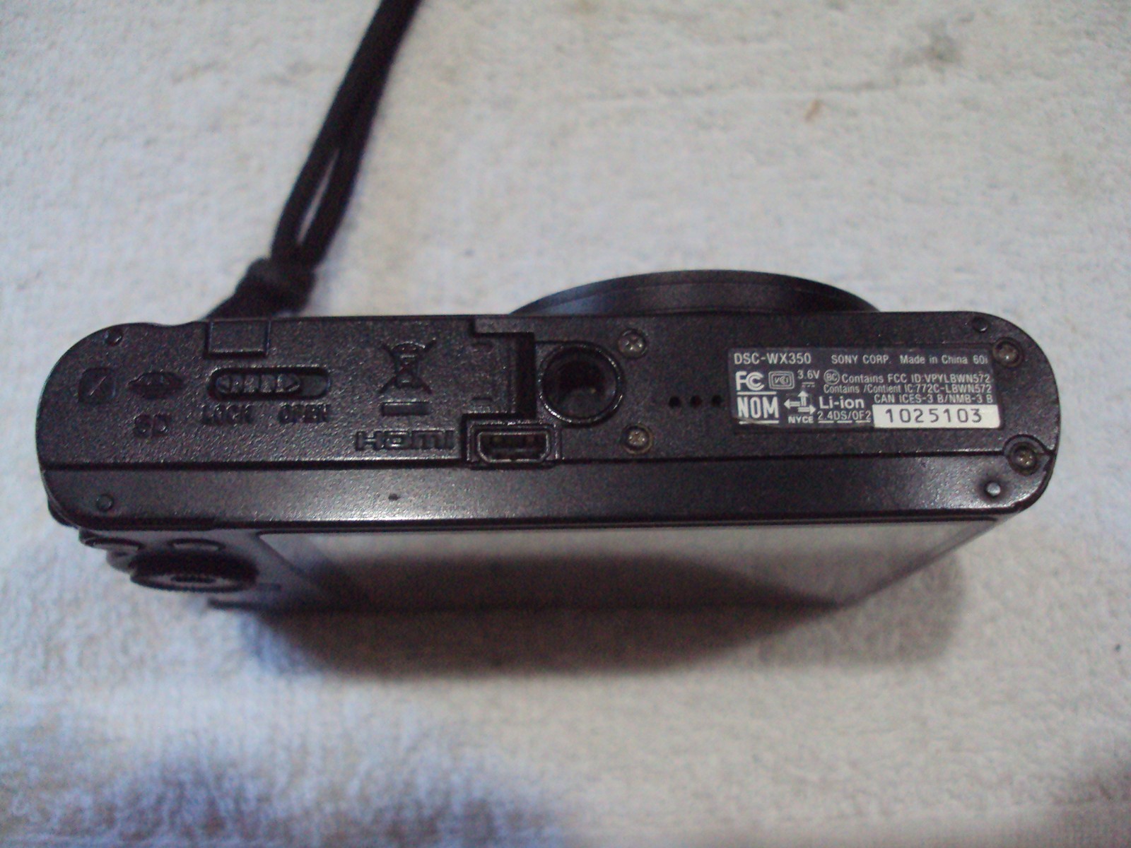 Sony Cyber-shot DSC-WX350 Digital Camera 18.2MP 20x Optical Zoom Black
