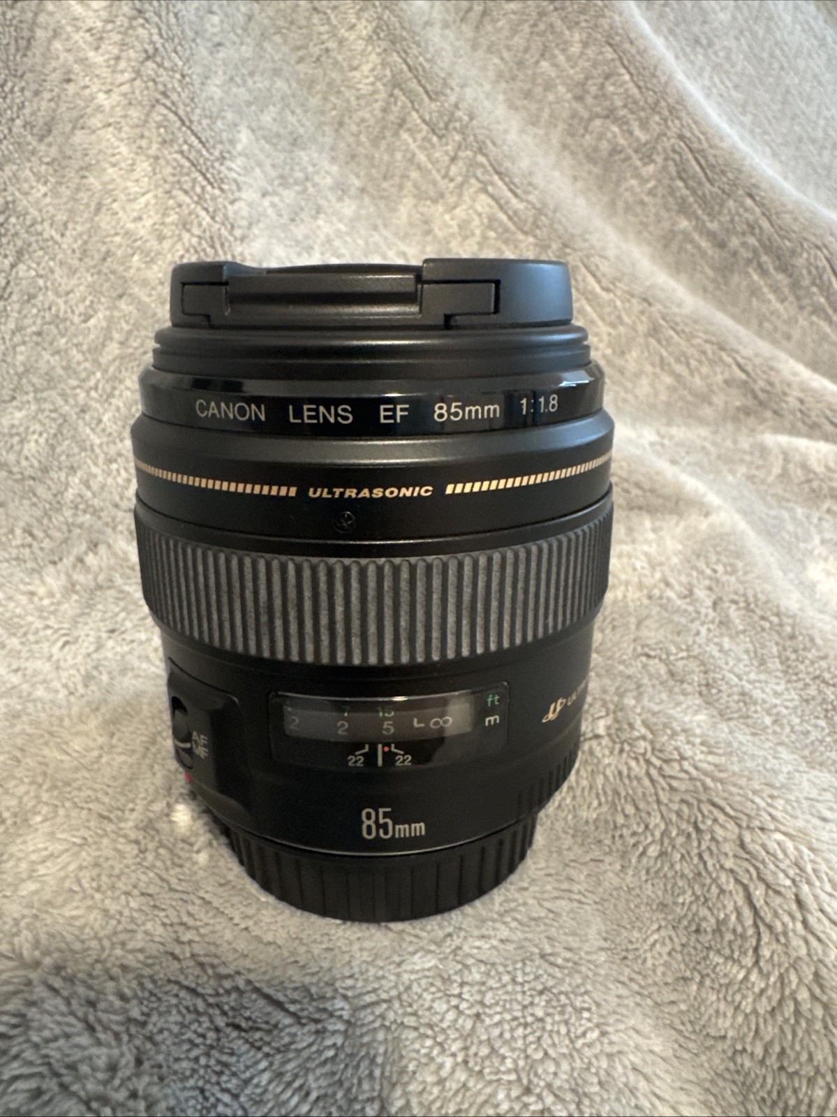 Canon Ef 85mm F/1.8 Usm Telephoto Lens – Black