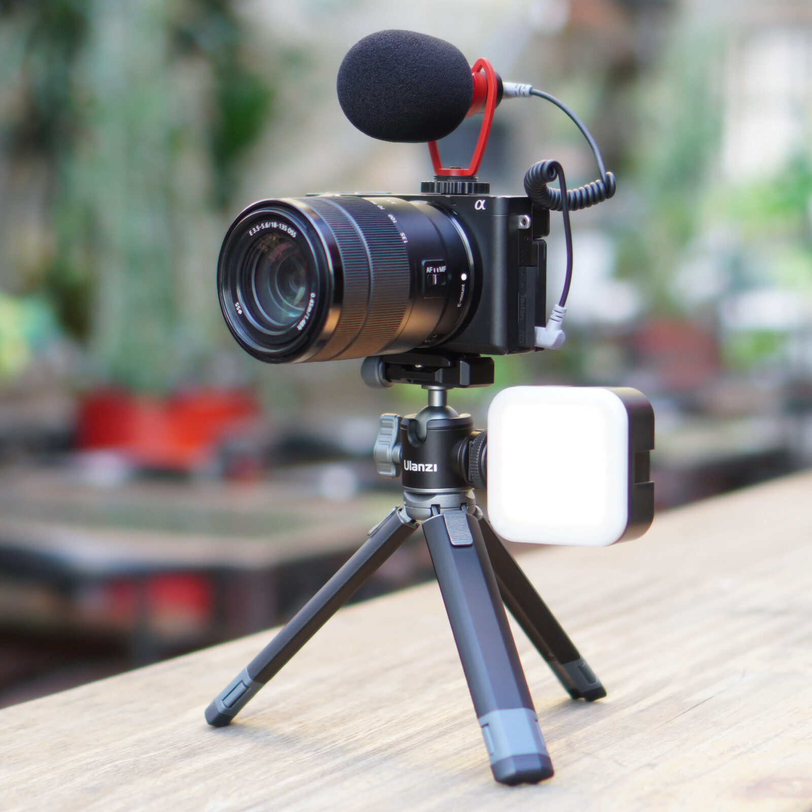 Ulanzi MT-24 Metal Table Tripod with Cold Shoe for DSLR Camera Phone