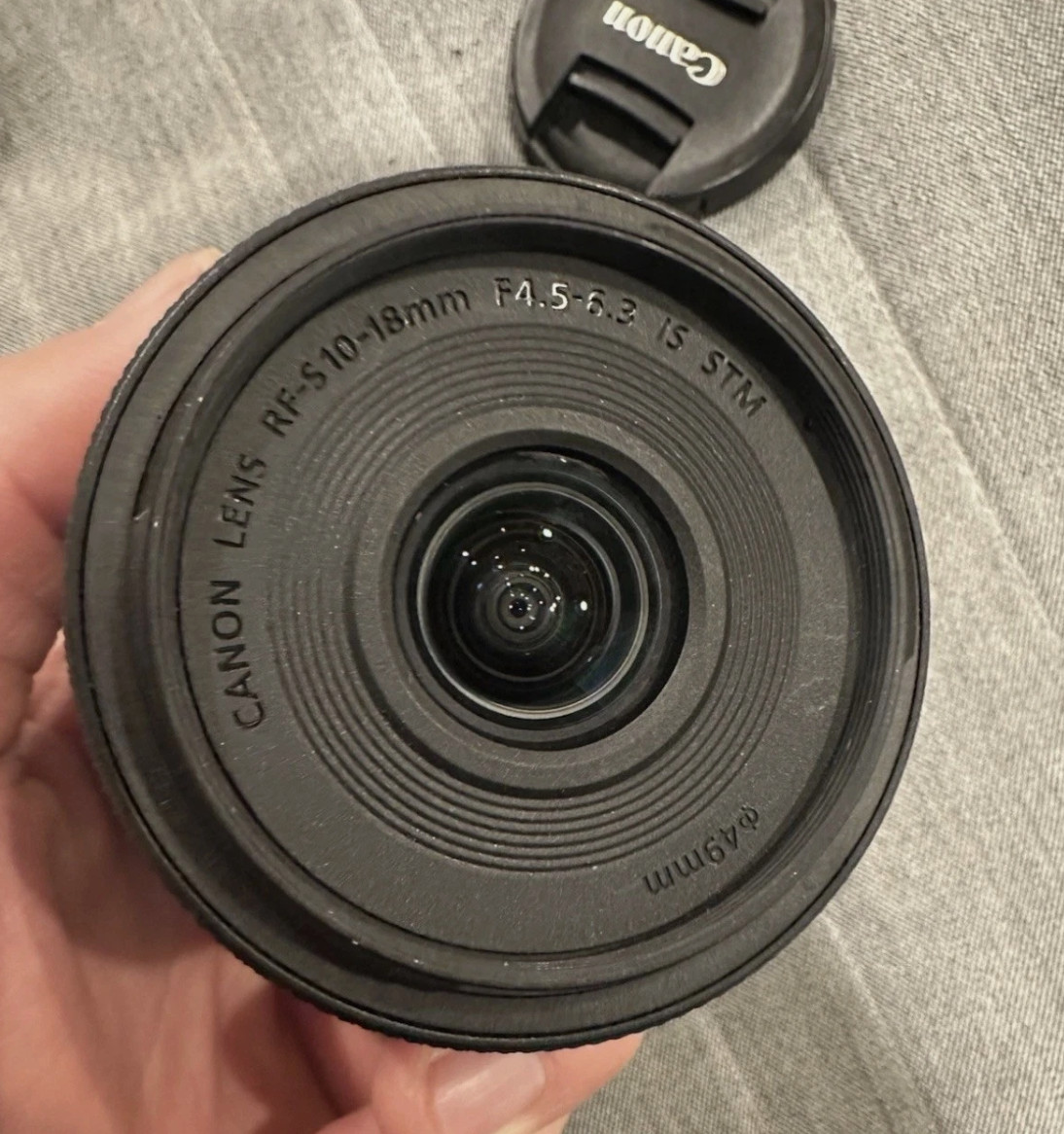 Canon RF-S 10-18mm F/4.5-6.3 IS STM Lightweight Zoom Lens for APS-C RF-S Mount