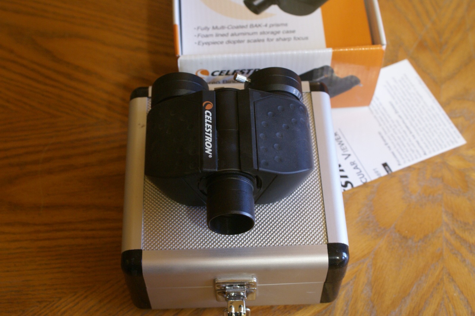 Celestron 1.25″ Stereo Binocular Viewer with Case and manual # 93691