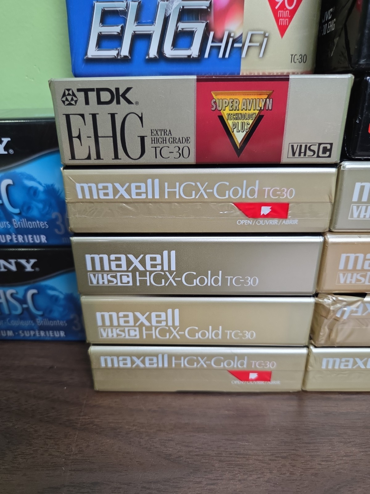 Lot of 16 VHS-C Camcorder Video Cassette Tapes NEW Sony Panasonic JVC MAXELL