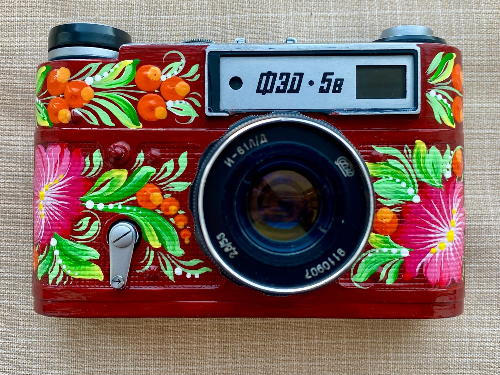 Unique FED-5V Ukrainian Camera | Petrykivka Folk Art | Hand Painted Souvenir