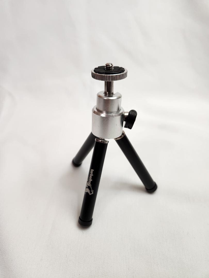 5 in. Mini Table Top Tripod for Photo Digital Camera Camcorder Metal & plastic