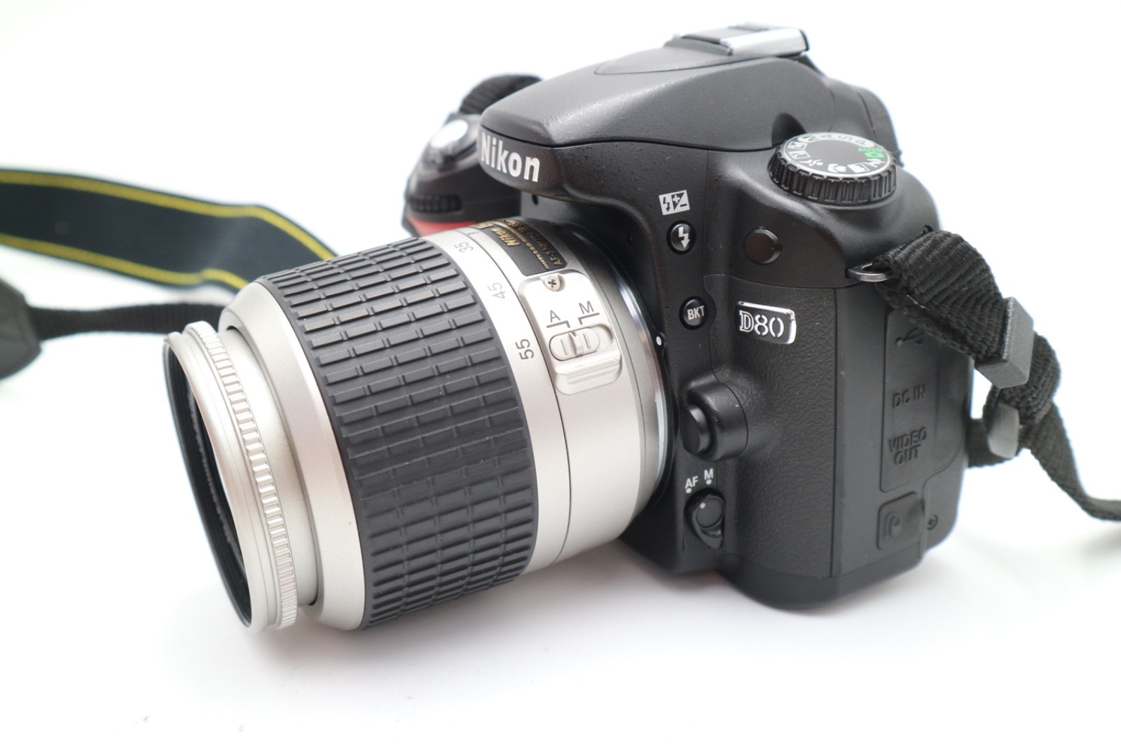 Nikon D80 DSLR Camera 10.2MP with 18-55mm, Shutter Count 4378 Good Condition
