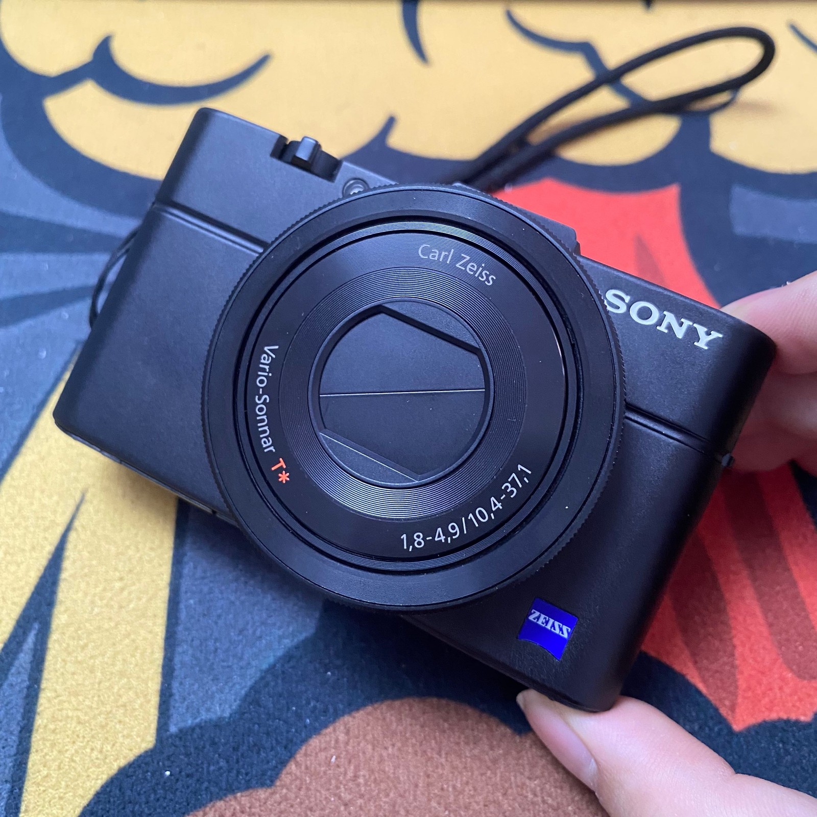Sony Cyber-Shot RX100 II 20.2 MP 3.6x Zoom DSC-RX100M2 Digital Camera – Black