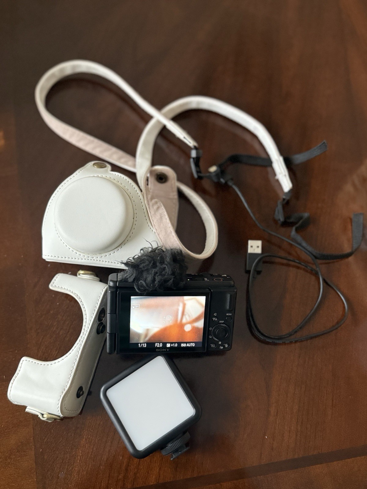 Sony ZV-1F Digital Camera 20.1MP 2.7x Zoom Bluetooth Wi-Fi w/ Accessories