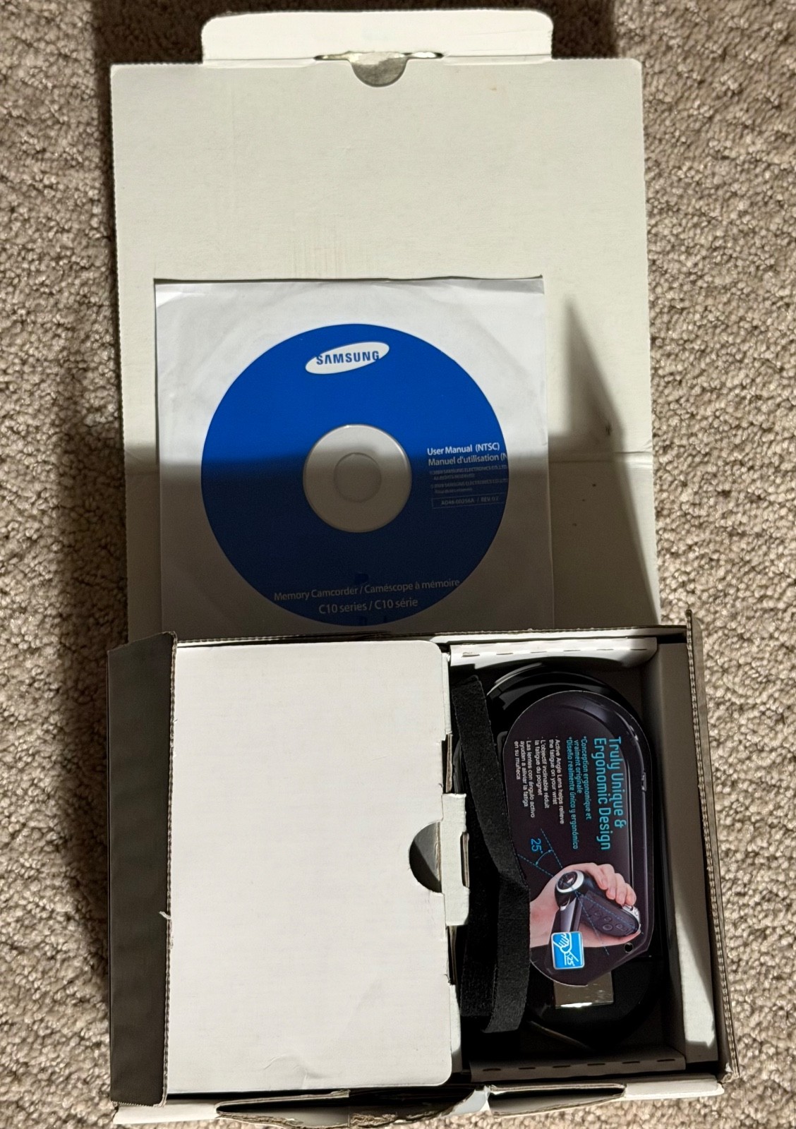 Samsung FlashCAM SMX-C10RN Red Digital Camcorder 10x Zoom w/ Box READ NO Charger