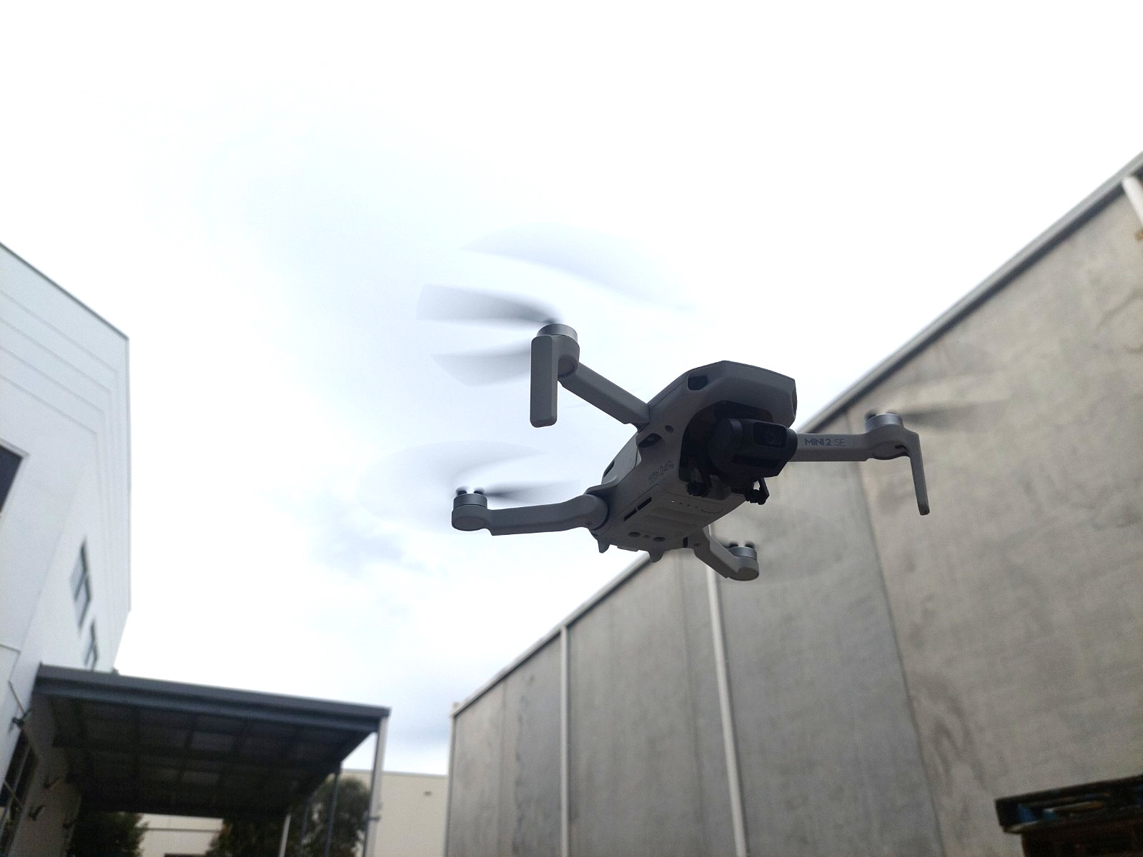 DJI Mini 2 SE Drone N2 Controller Bound (CANNOT UNBOUND)