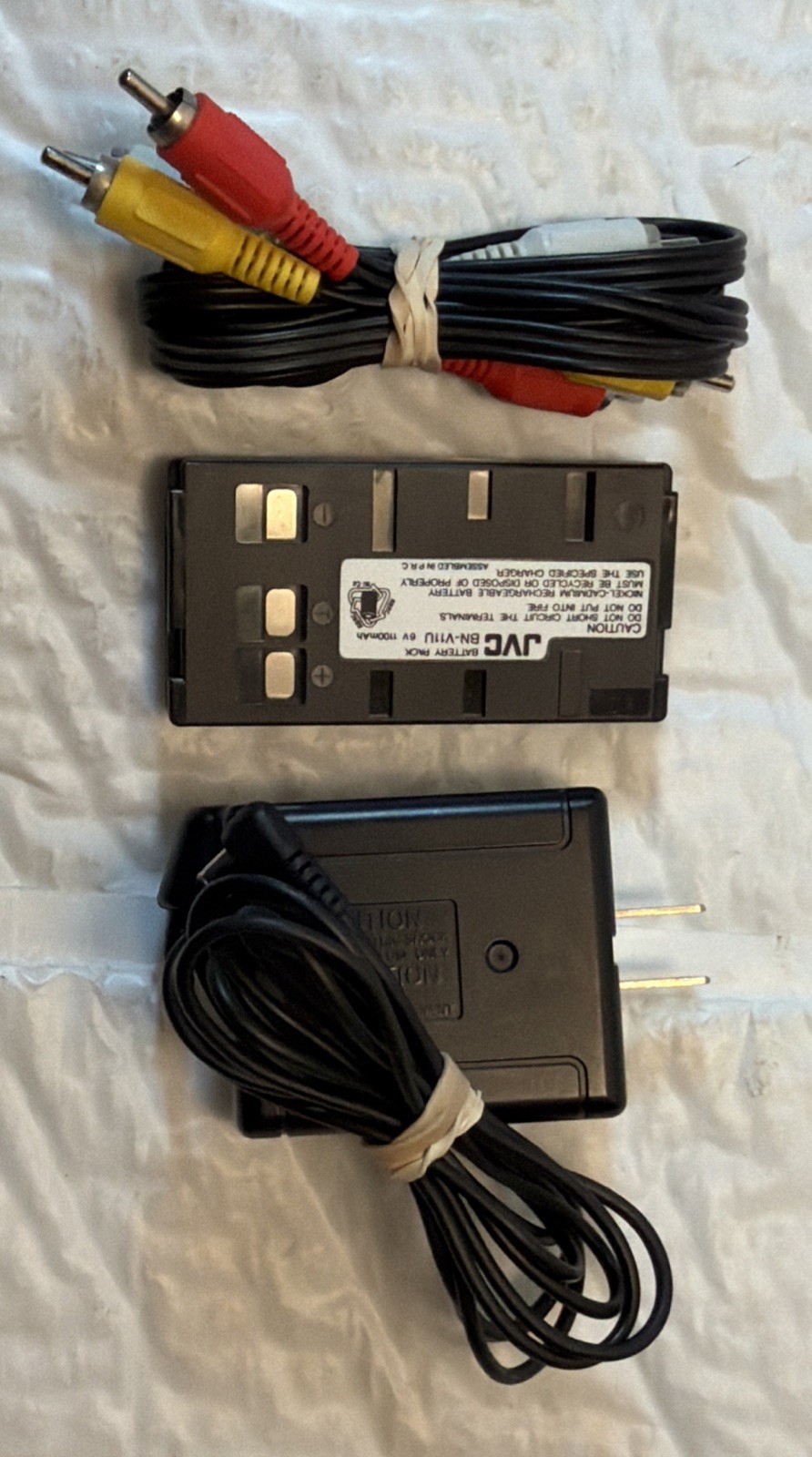 JVC GR-SXM730U Super VHS-C Camcorder 400x Zoom w/ Charger & Battery – Works!