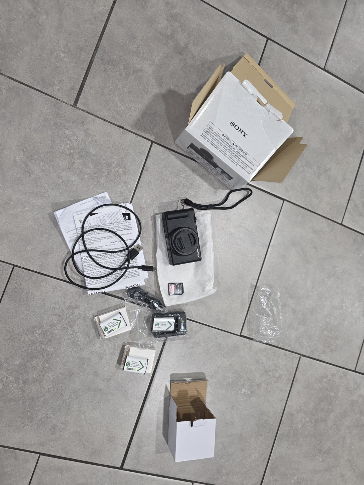 Sony ZV1F Vlog Camera for Content Creators and Vloggers Black Bundle