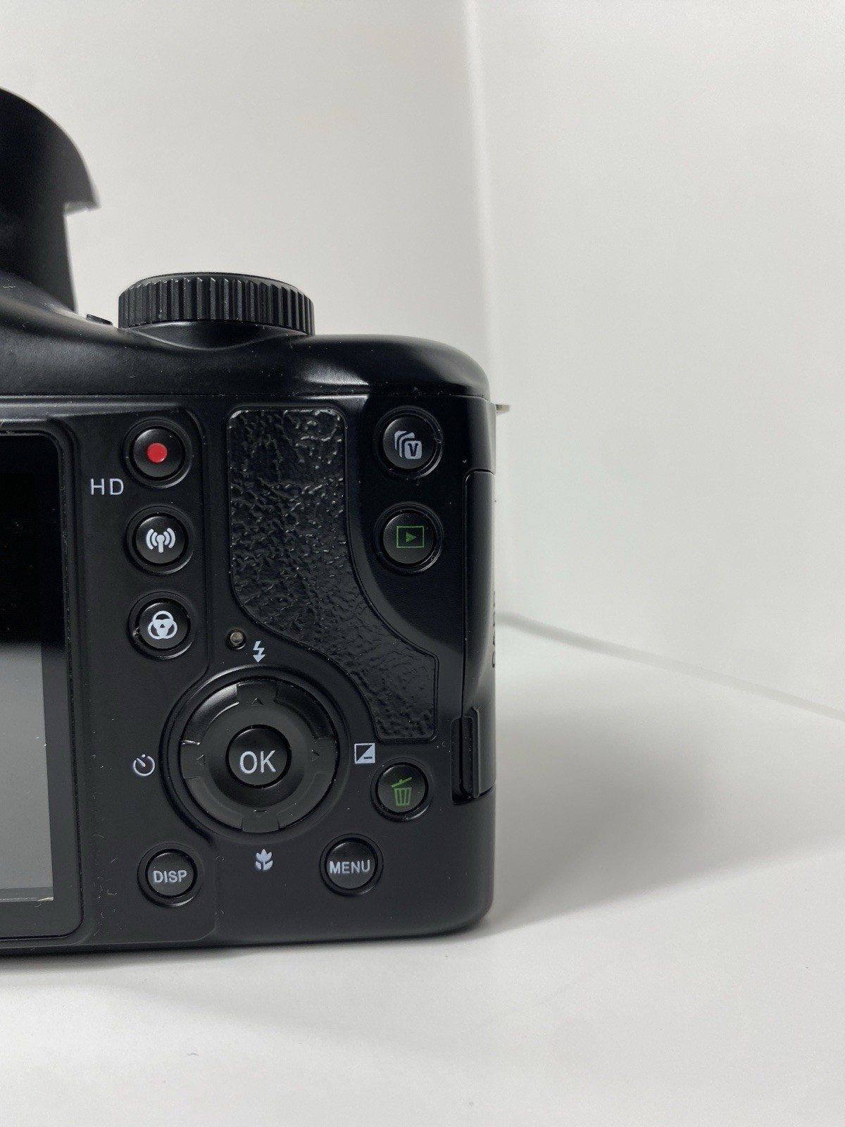 Polaroid iE6035 18MP 40X Optical Zoom Digital Camera SD TESTED; Working