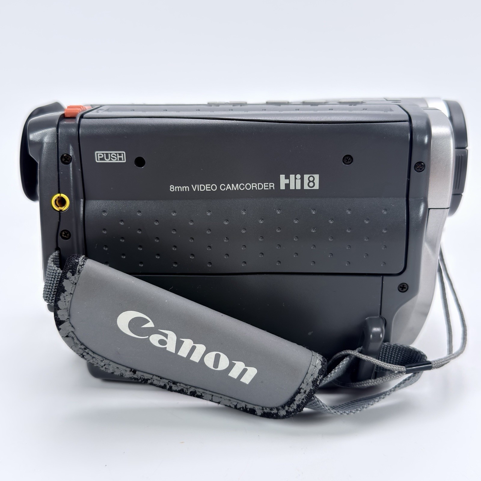 Canon ES60 Hi8 Standard Definition Camcorder (Silver) Analog