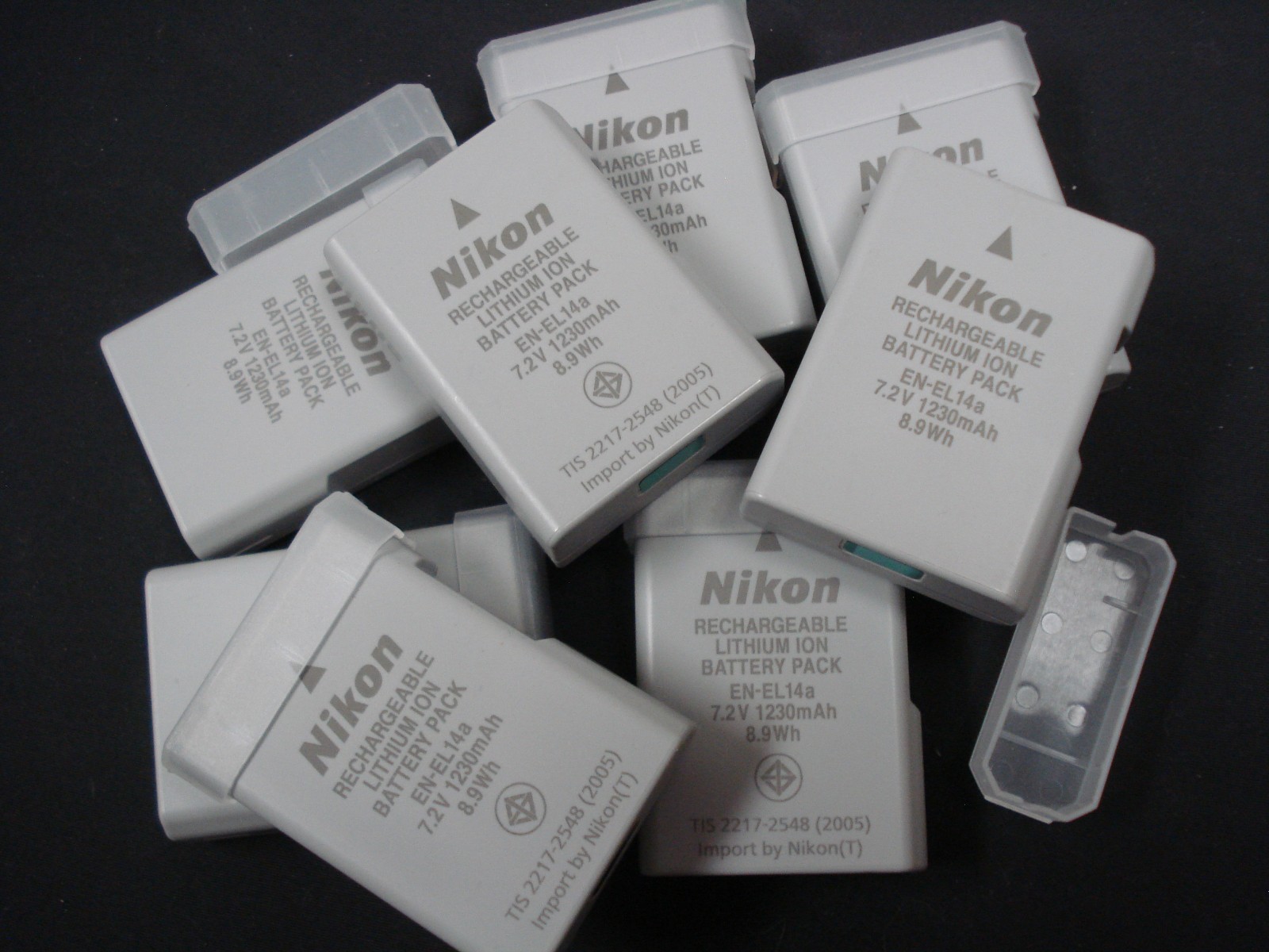 Genuine Original EN-EL14a Battery For Nikon D5100 D5200 D5300 D5500 D5600 Df OEM