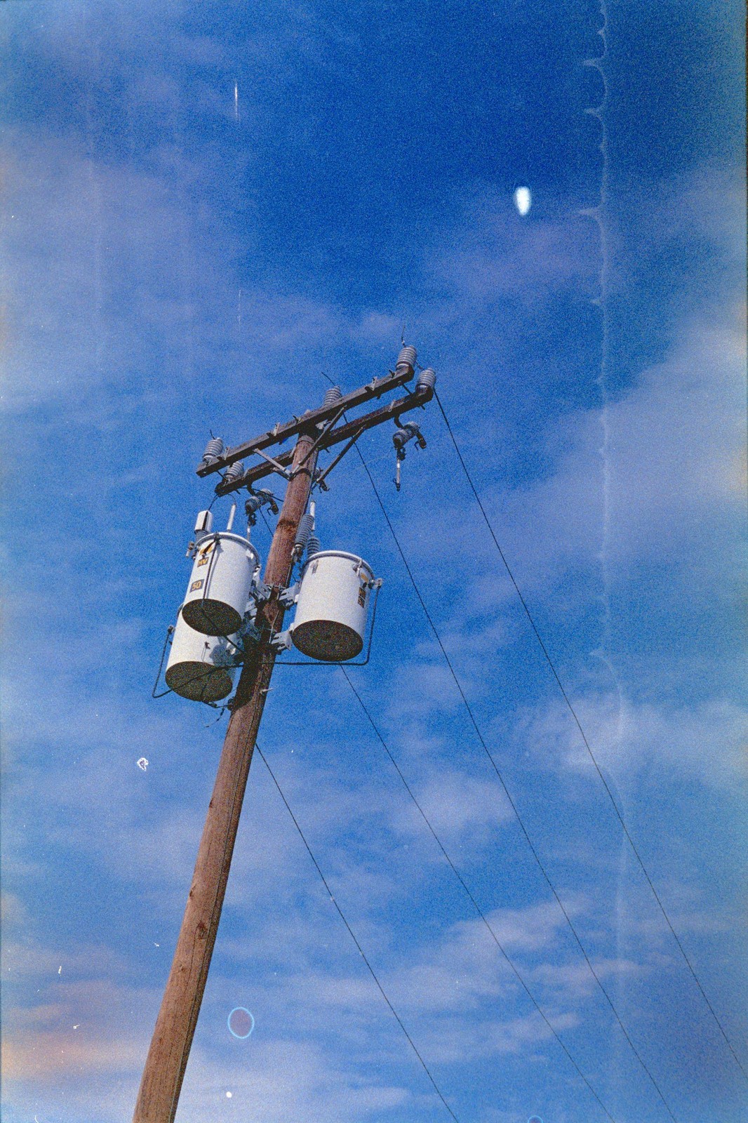Darko’s 5289 — 35mm ECN-2 Color Negative Film — ISO 100–400 Tungsten 24 Exp