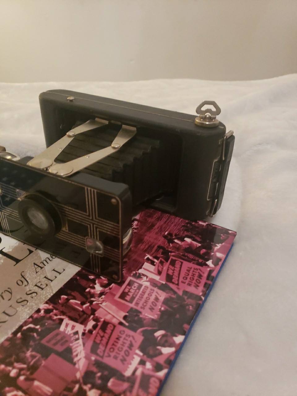 Eastman Kodak Jiffy Six-16 Camera