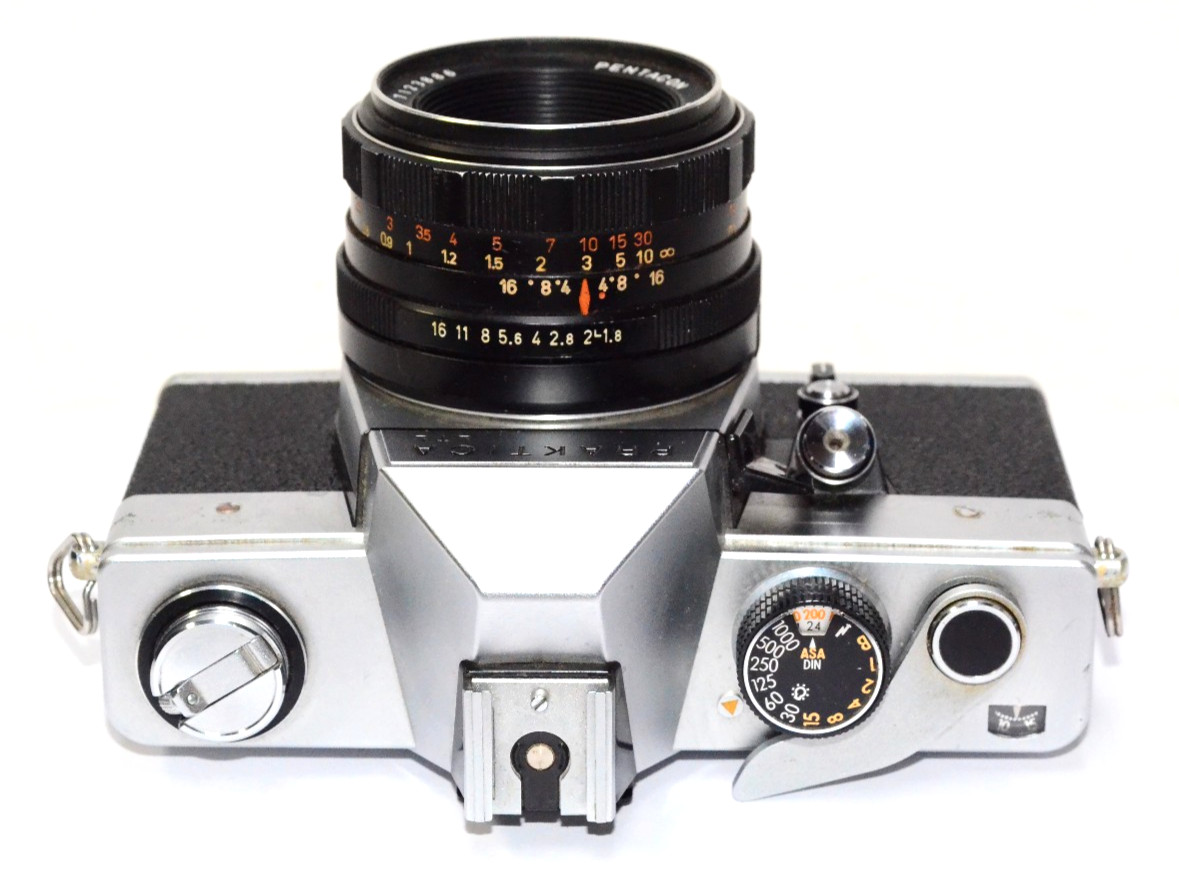 PRAKTICA LTL 35MM Camera w/PENTACON Auto 50MM f/1.8 Lens & Leather Case -READ-