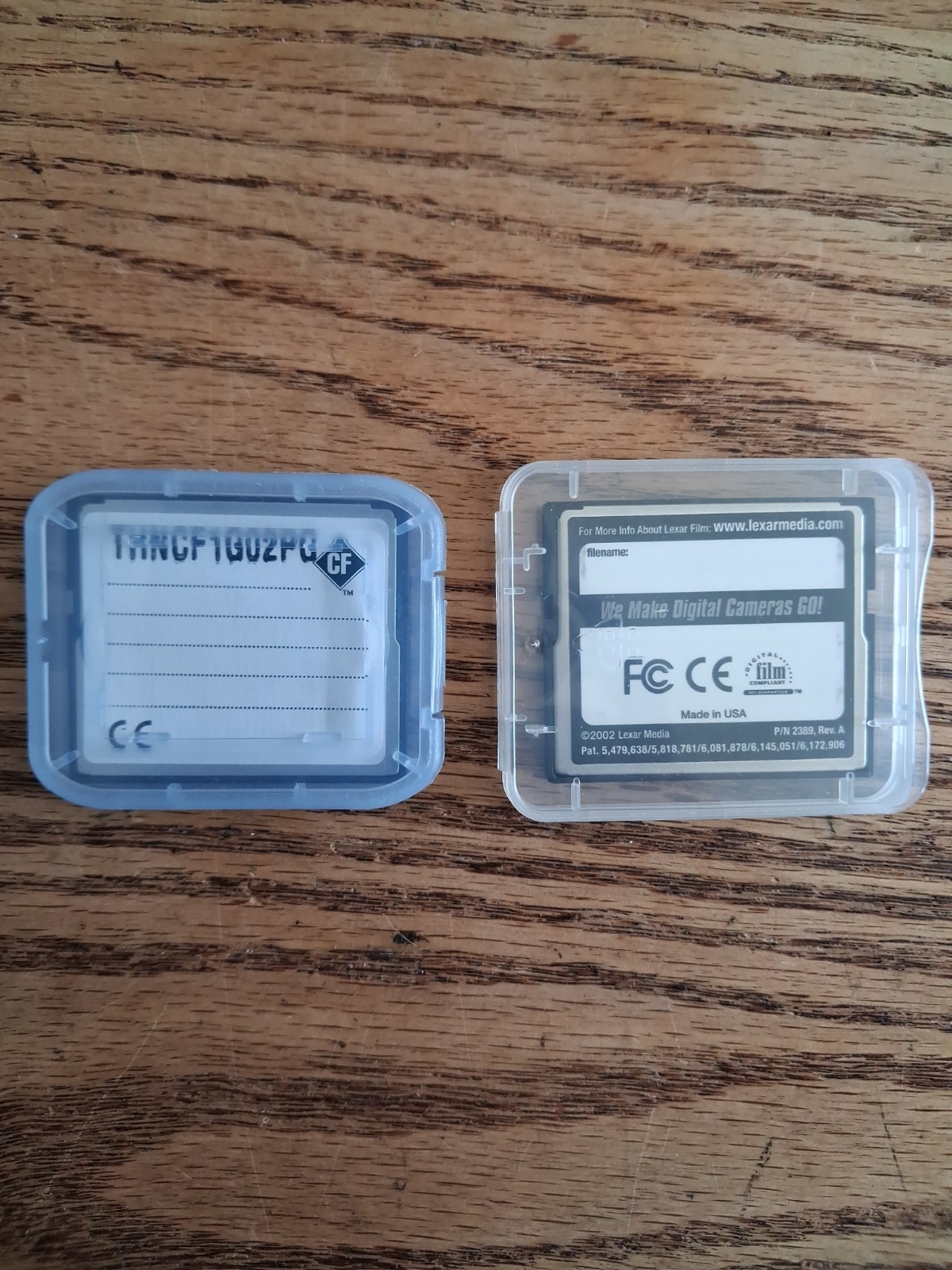 2 CF Compact Flash Cards 1 Gb Pny Lexar Tested And Working
