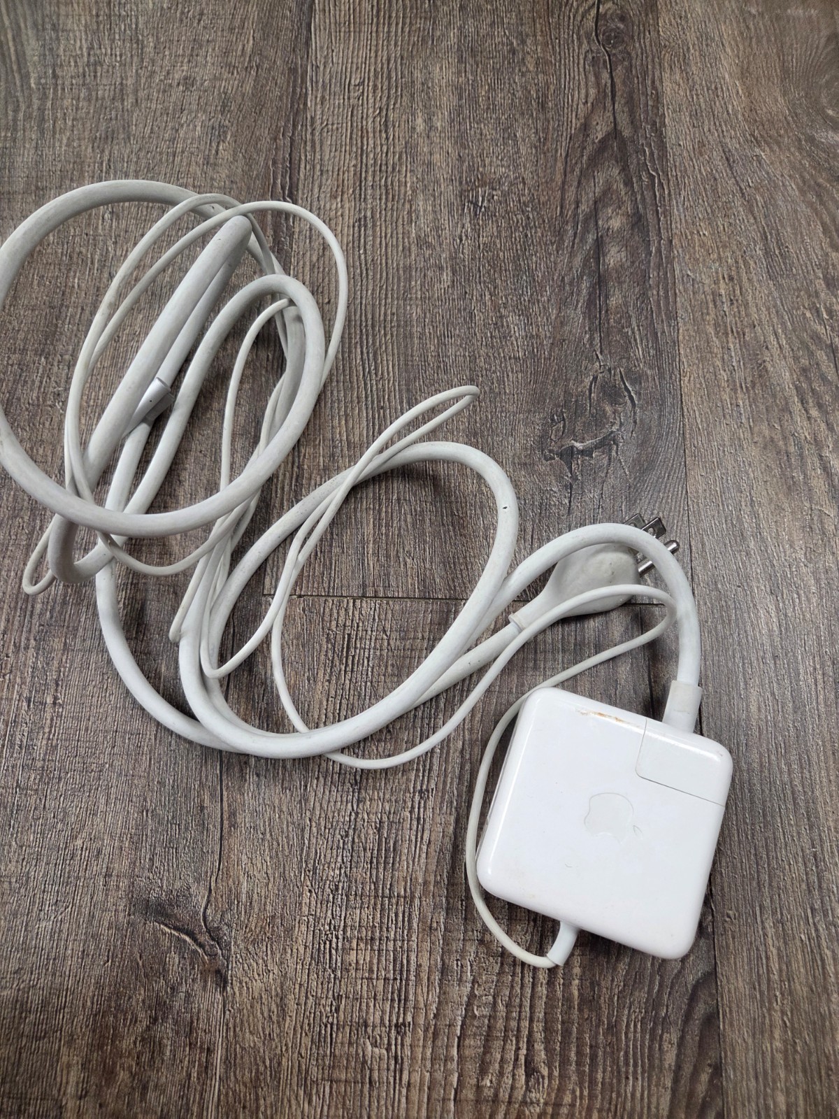 Apple A1374 Genuine 45W MagSafe For MacBook Air Charger