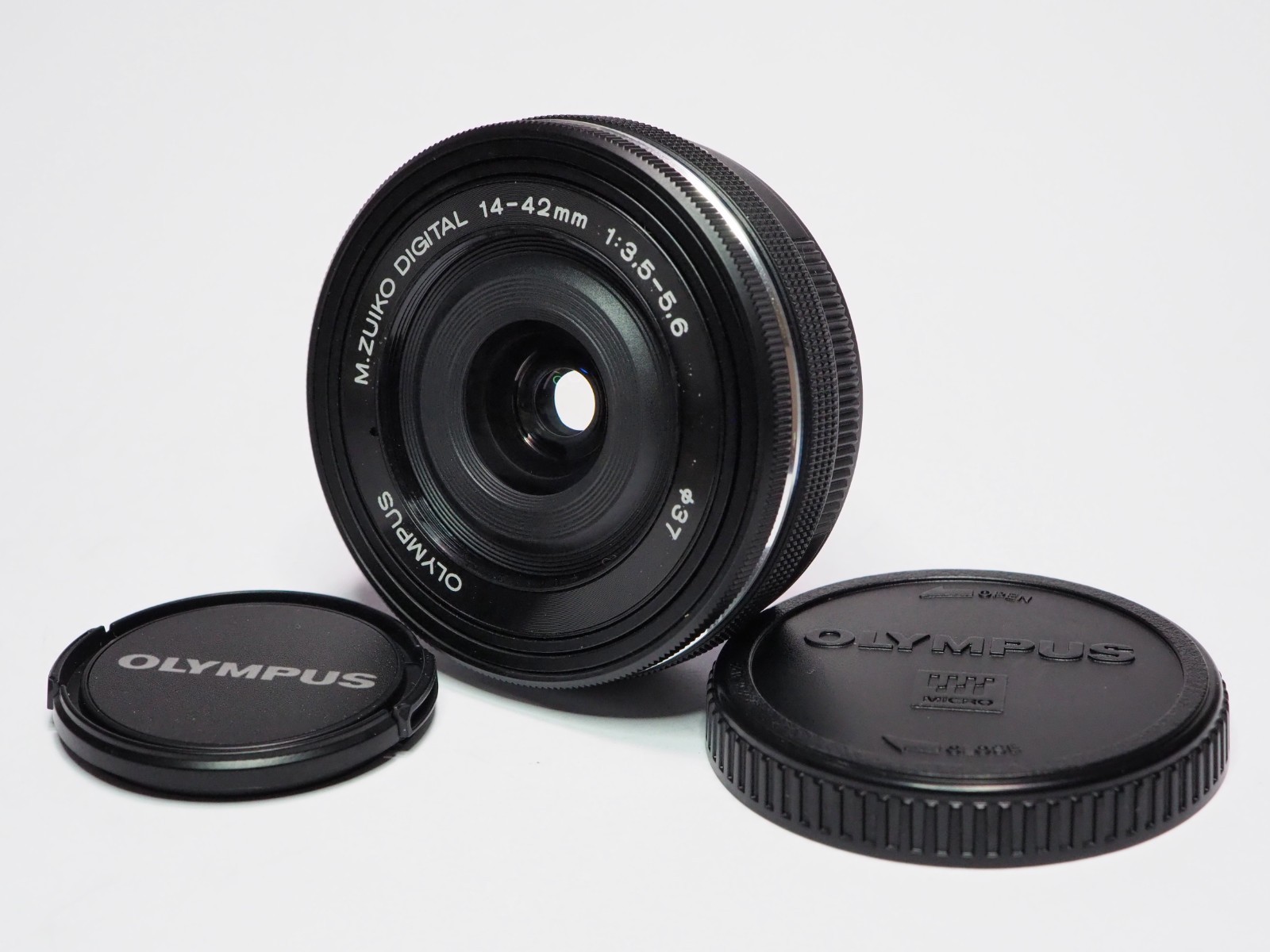 [Near MINT w/Caps] Olympus M.Zuiko 14-42mm f/3.5-5.6 EZ Pancake Lens Black