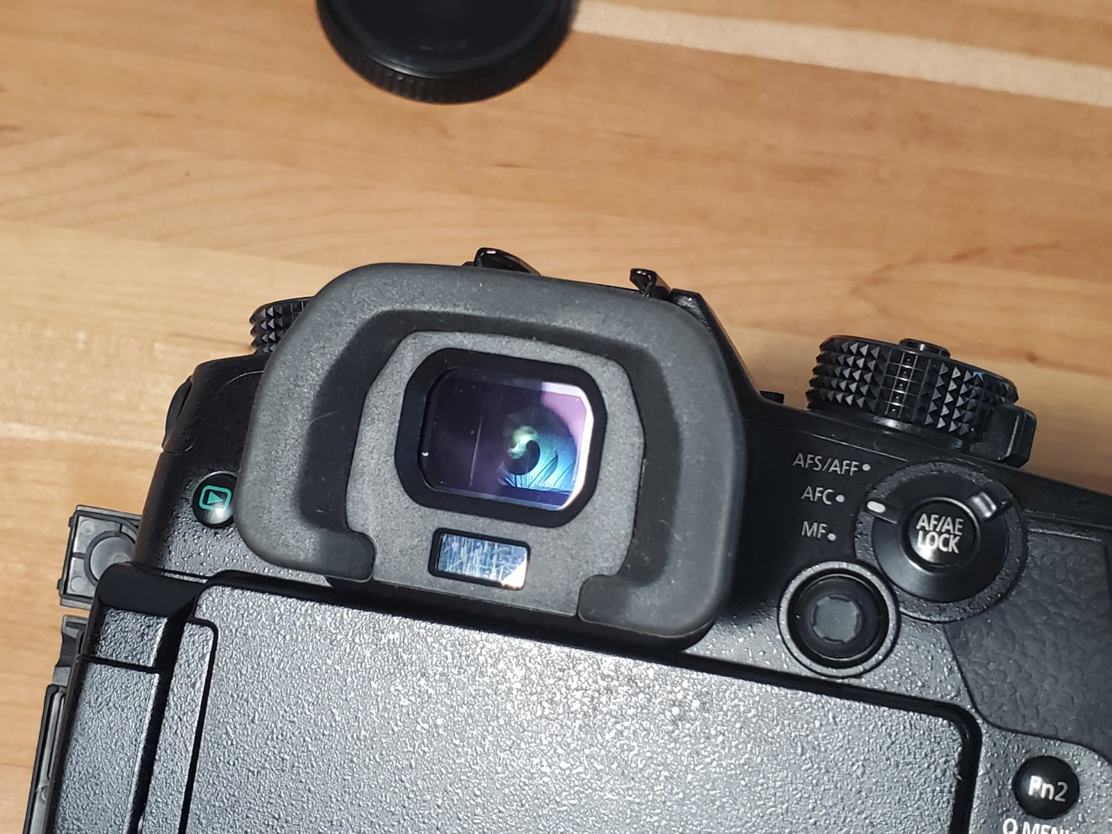 Panasonic LUMIX DC-GH5 20.3MP w/ + Extras