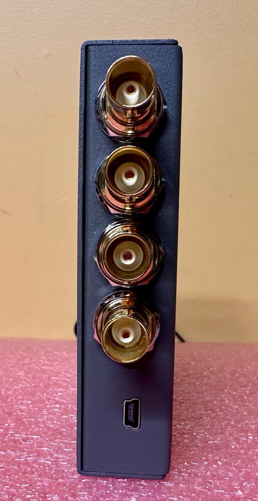 AJA 12GM 12G-SDI to/from Quad 3G-SDI Mux/Demux 4K/UltraHD Converter