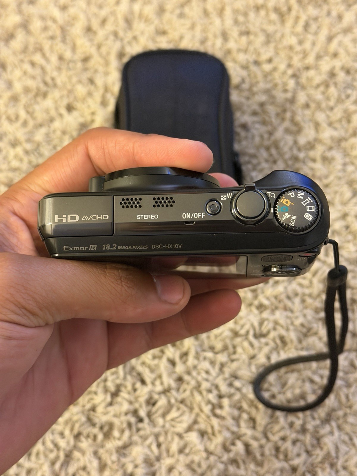 Sony Cyber-shot DSC-HX10 / HX10V Digital Camera 18.2 MP Tested And Working W/ SD