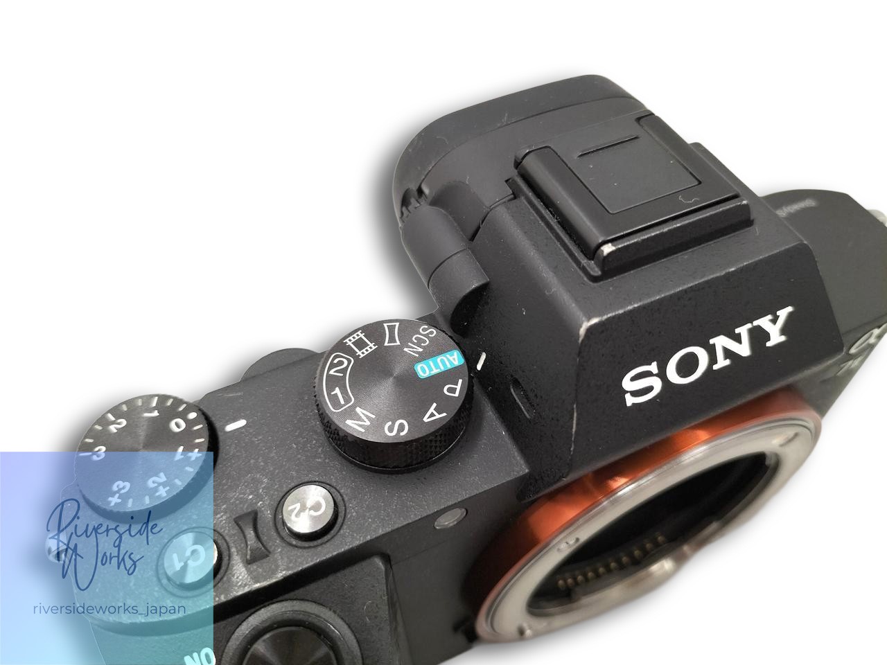 SONY ILCE-7M2K Zoom Lens Kit Mirrorless Camera with 28-70mm