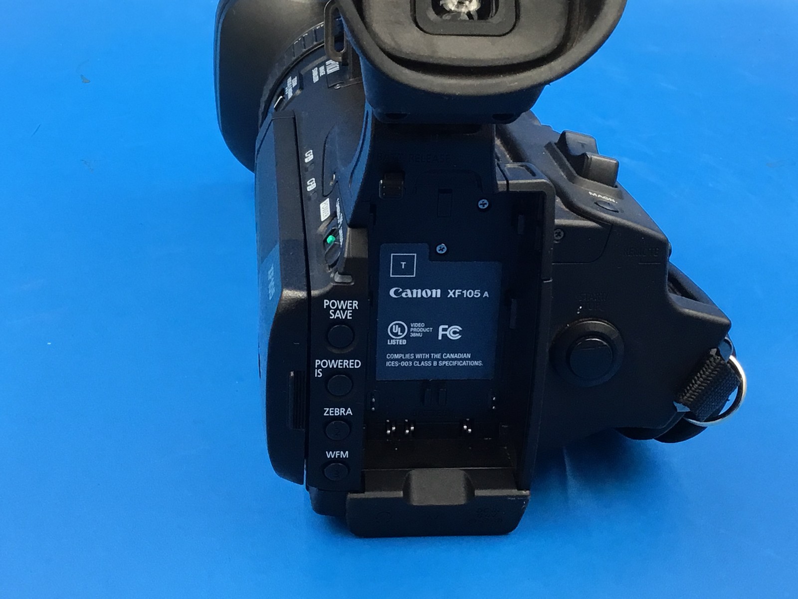 Canon XF105 HD PAL INFARED Professional Video Camera Camcorder – GREAT CONDITION