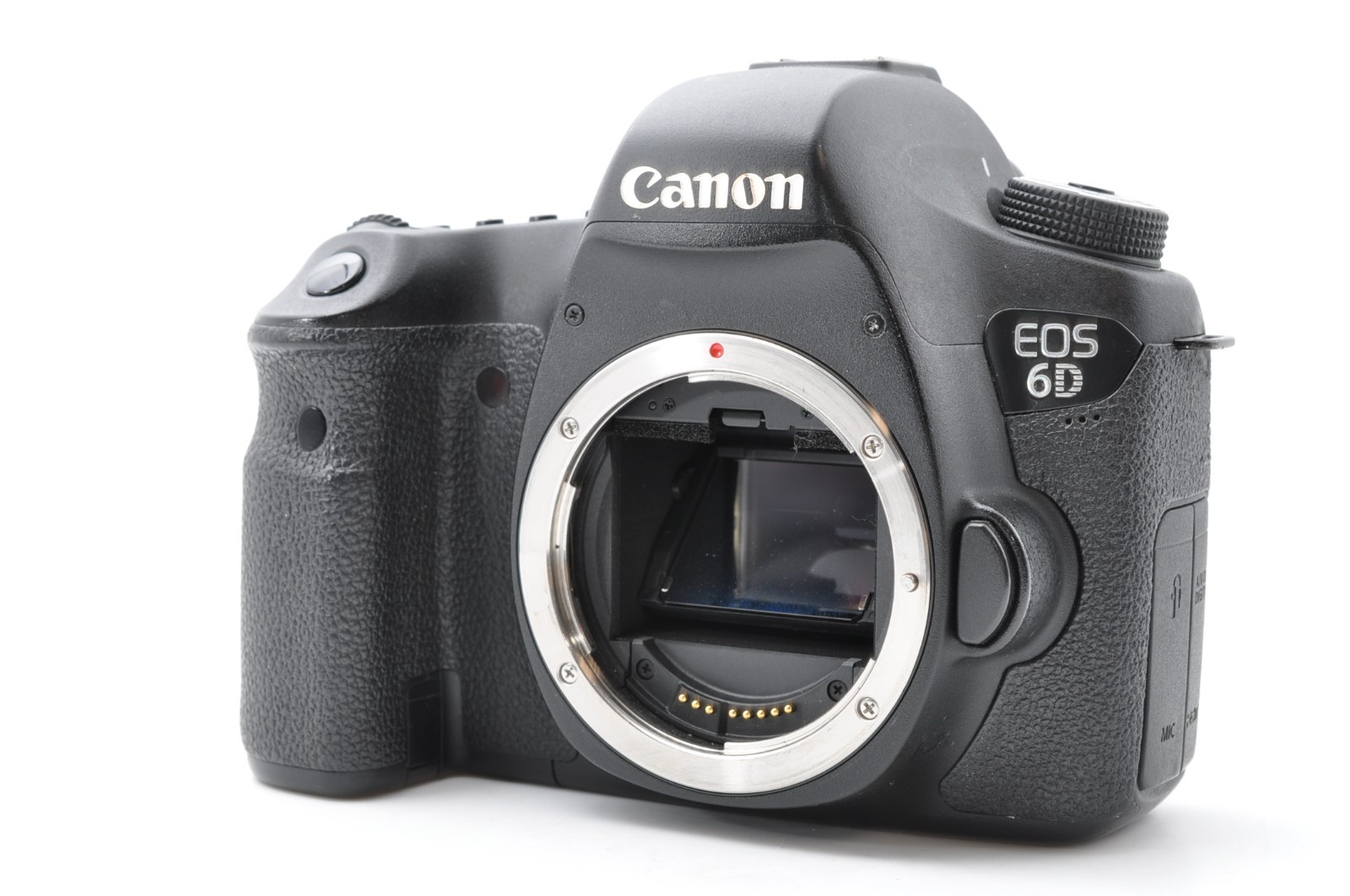 Near Mint Canon EOS 6D 20.2 MP Digital SLR Camera Body Only w/ Charger