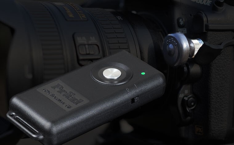 GPS unit for Nikon Z8 D850 D6 D5 D4 D3 D810 D800 D700 etc. with wireless remote