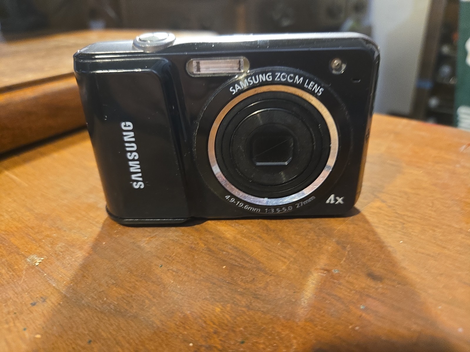 Samsung ES25 12.2MP Digital Camera – works vg