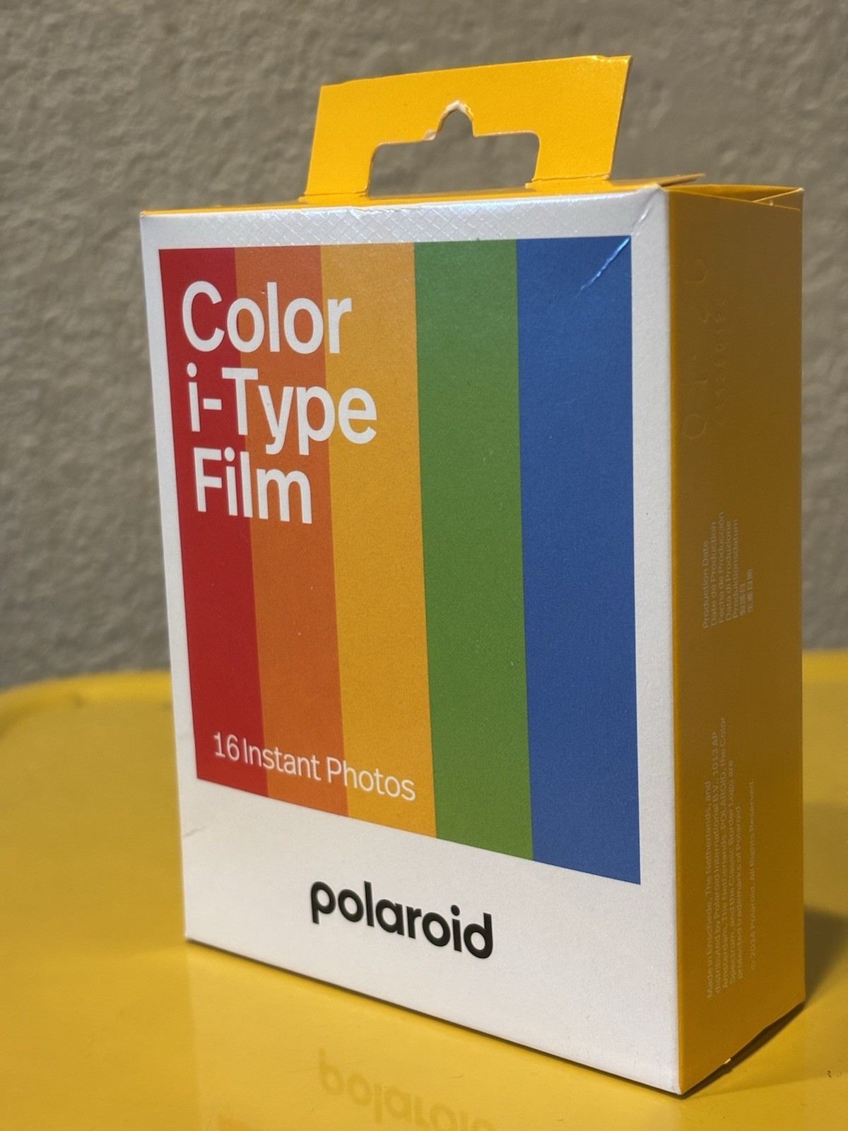 Polaroid Color I-Type Film 16 Instant Photos ASA 640 Production Date 01-26