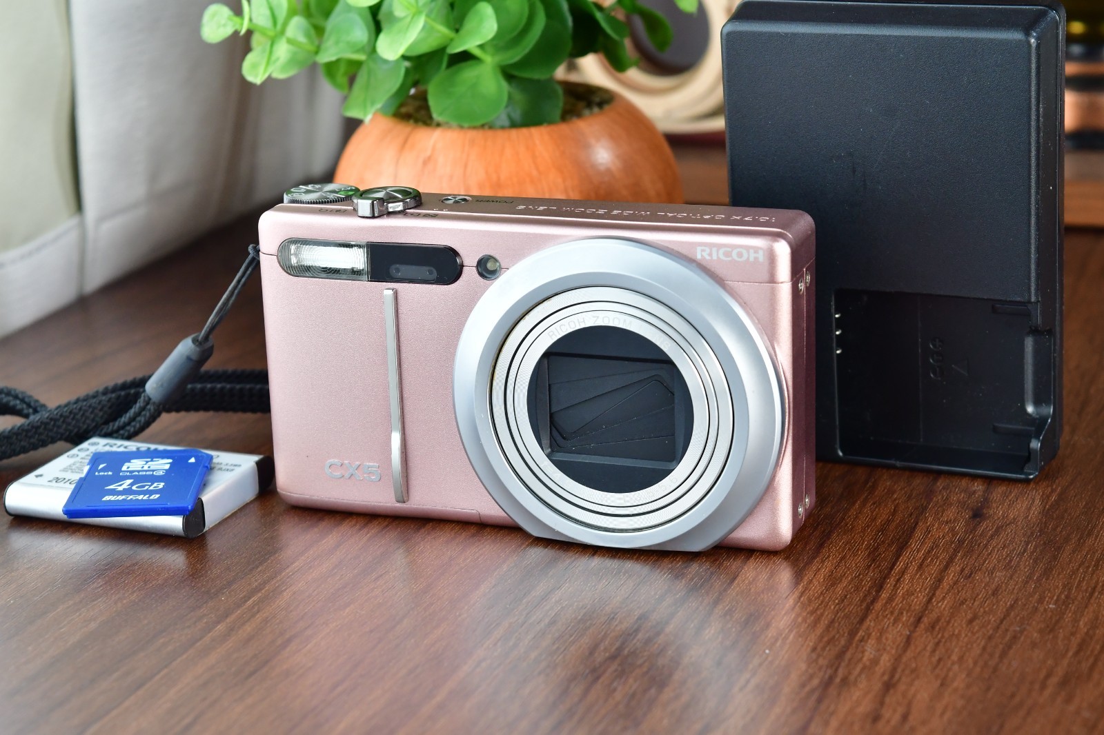 ⏯️[Excellent+5] Ricoh CX5 10.0 MP Compact Digital Camera Pink From Japan