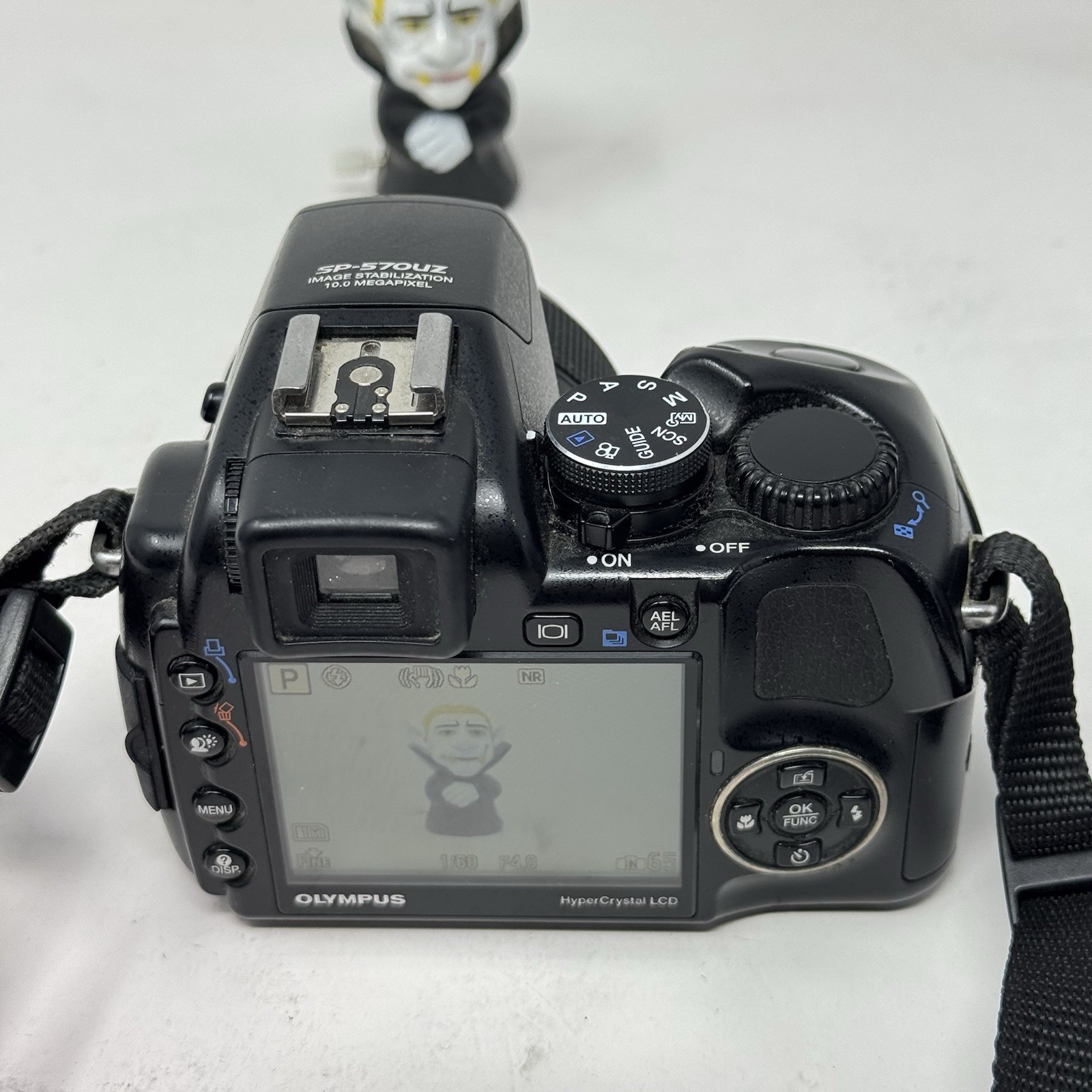 Olympus SP Series SP-570 UZ 10.0MP Digital Camera – Black | Tested