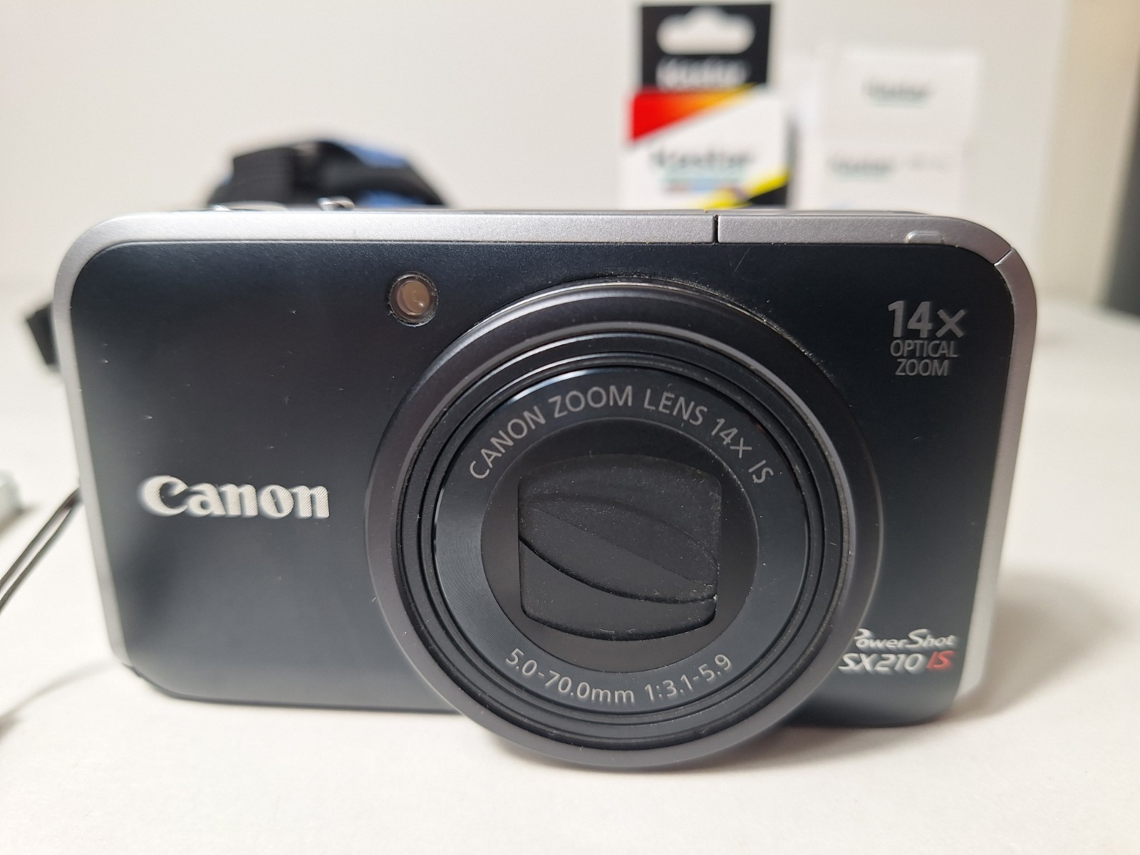 Canon PowerShot SX210 IS 14.1MP Digital Camera Black w/14x Zoom Bundle Picture