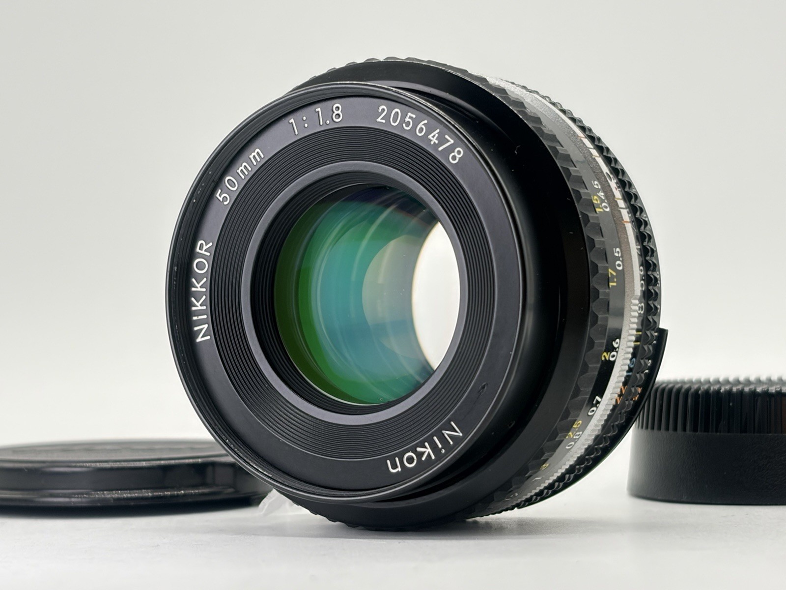 [Near MINT] Nikon Ai-s AIS Nikkor 50mm f/1.8 MF Prime Pancake Lens From JAPAN