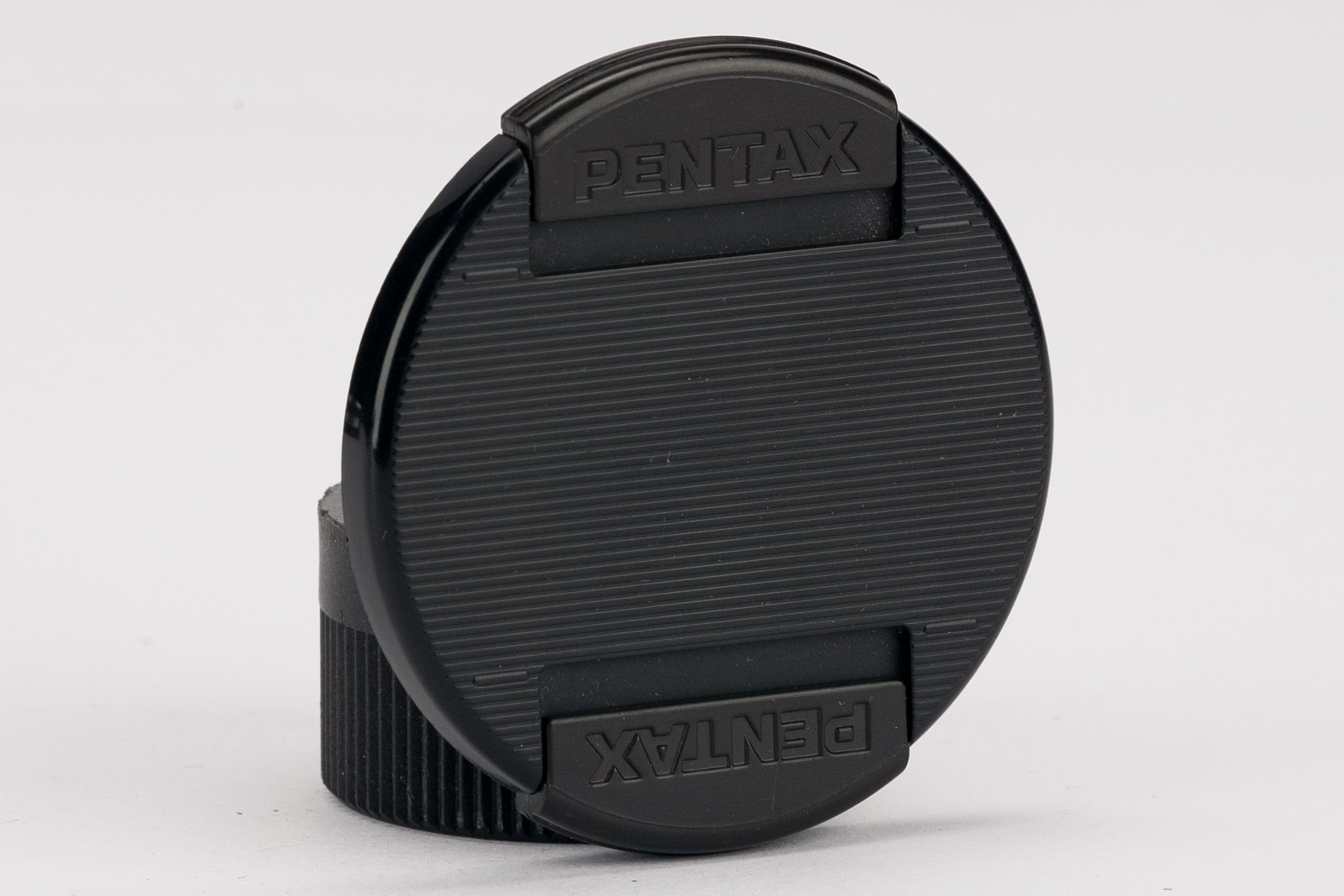 Pentax Asahi Opt. CO. 58mm Lens Cap Front Clipper Snap-Clips