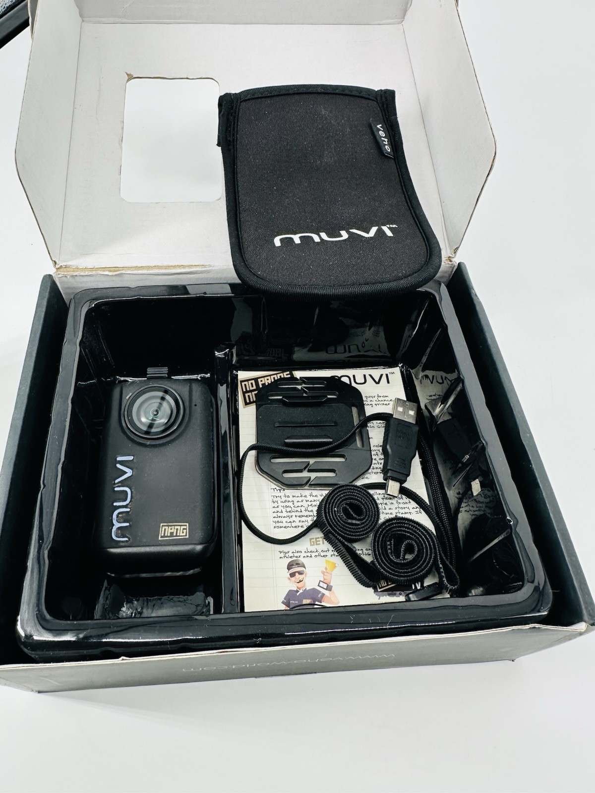 Veho MUVI HD10 Camcorder and Accessories