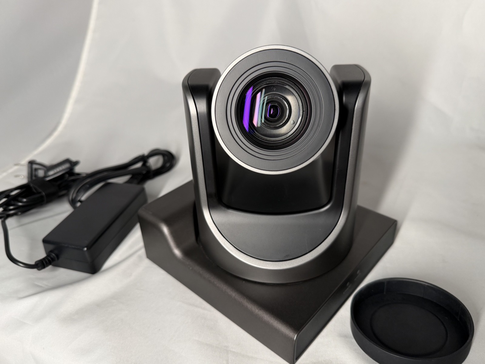 PTZ Avkans 30×1-NDI camera (POE)