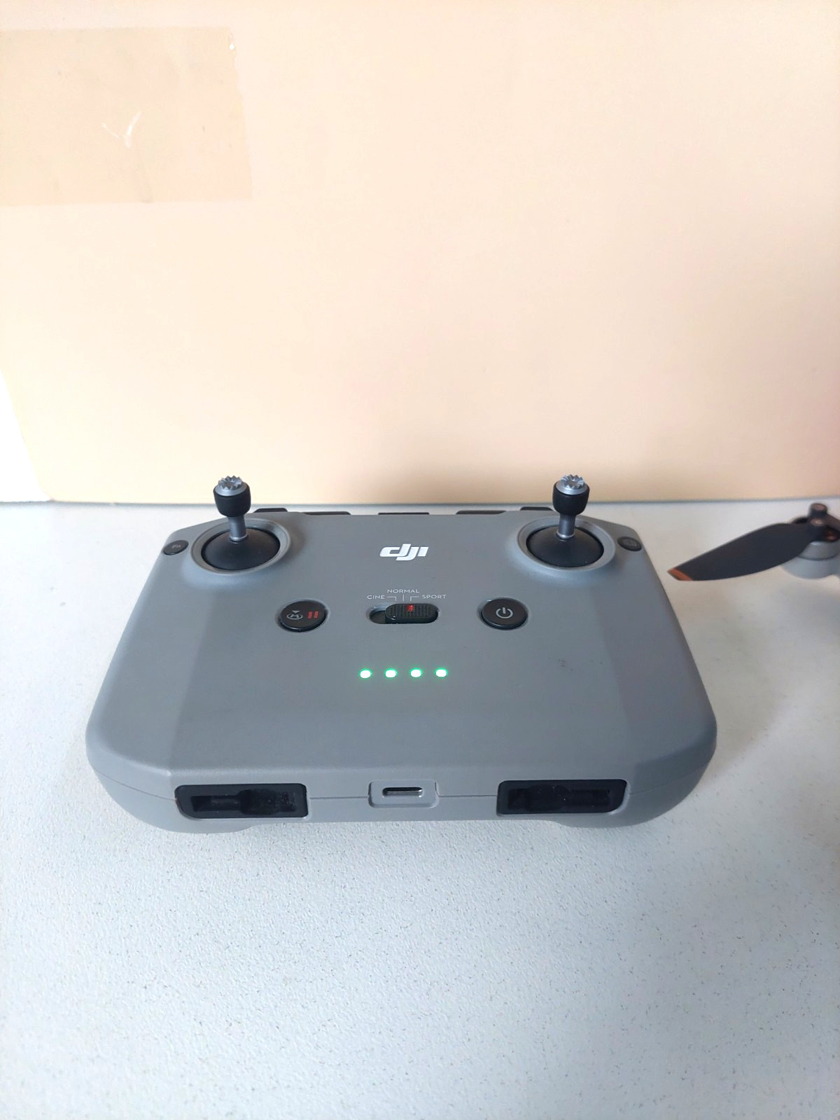 DJI Mini 2 SE Drone N2 Controller Bound (CANNOT UNBOUND)