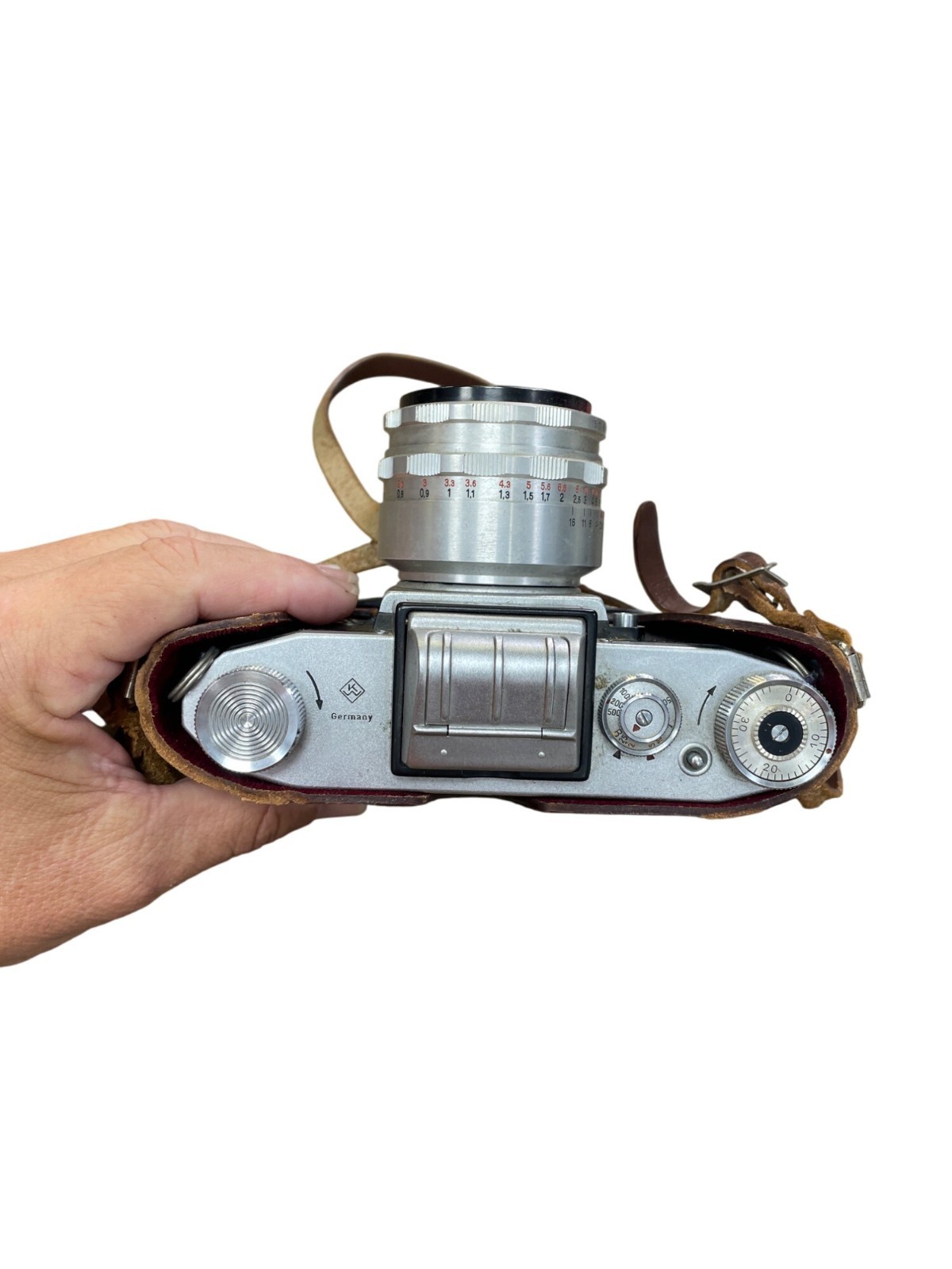 Praktica FX3 35mm Vintagec collectible Film Camera With Leather Case Strap SKU 8